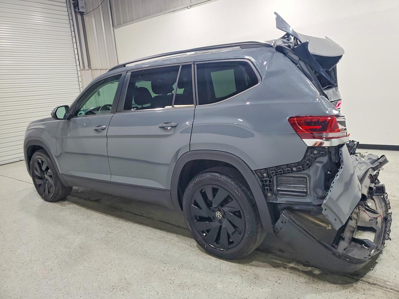 2026 Volkswagen Atlas, SE