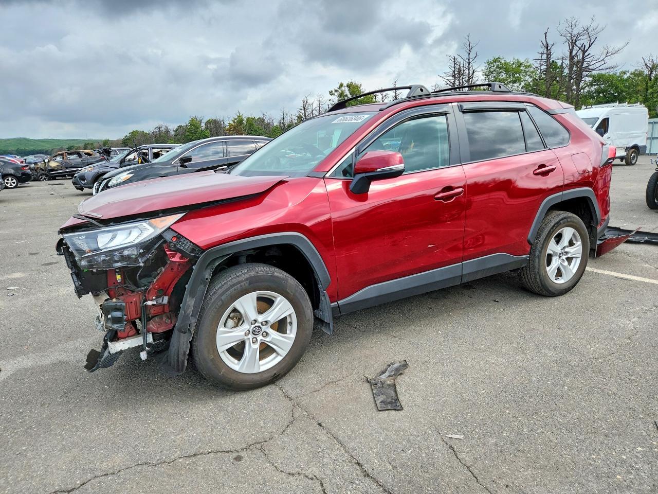 2020 Toyota RAV4, Xle
