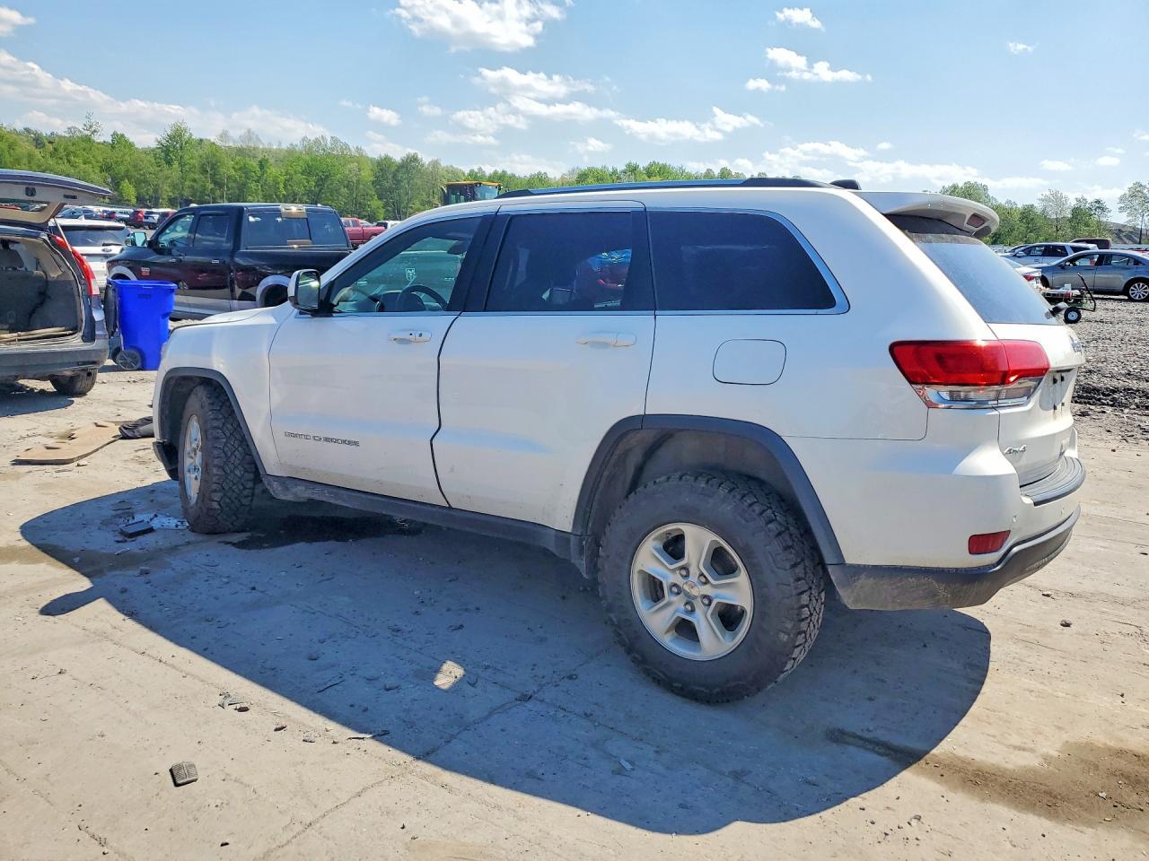 2016 Jeep Grand Cherokee, Laredo