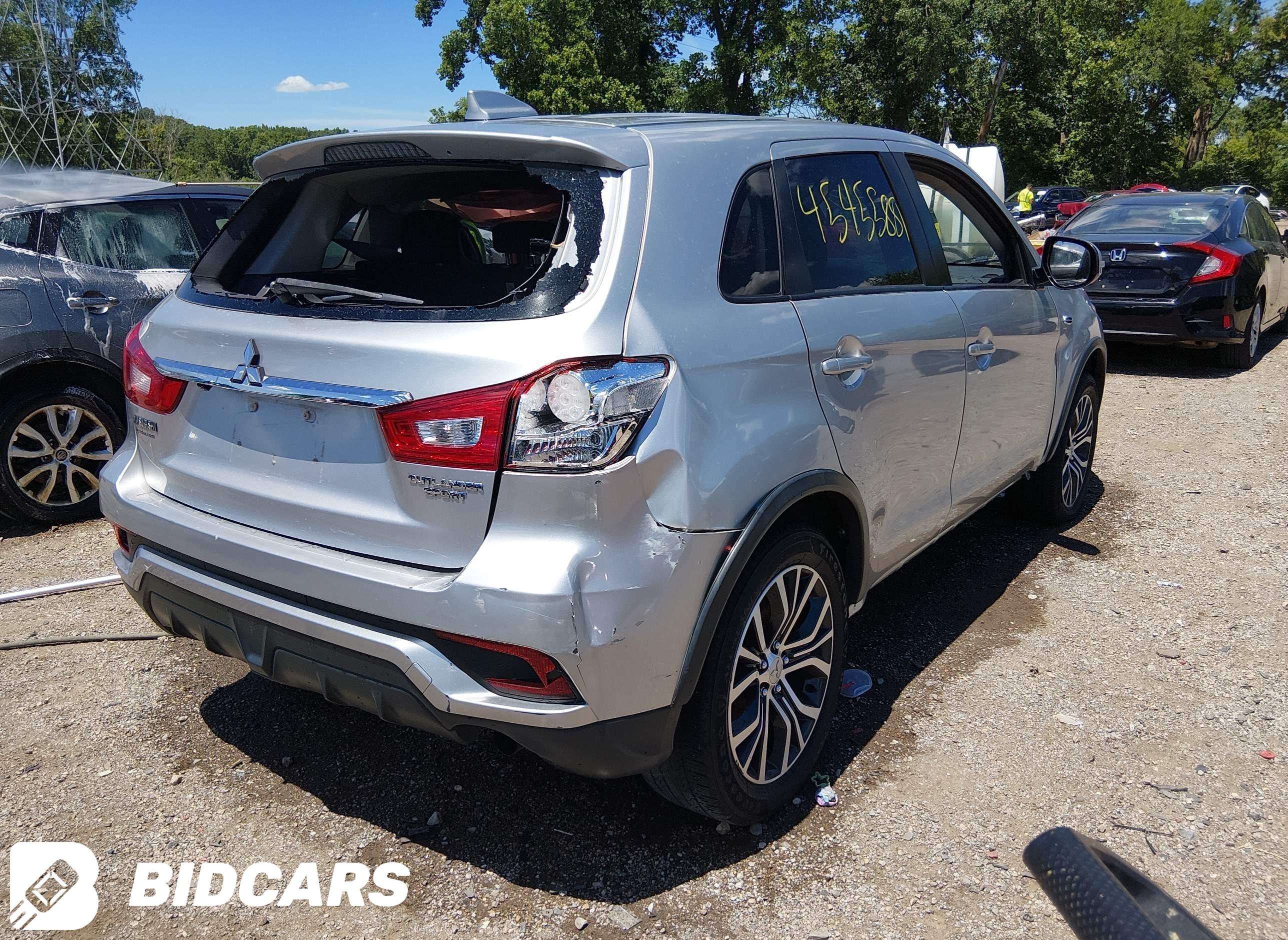 2019 Mitsubishi Outlander, Sp...