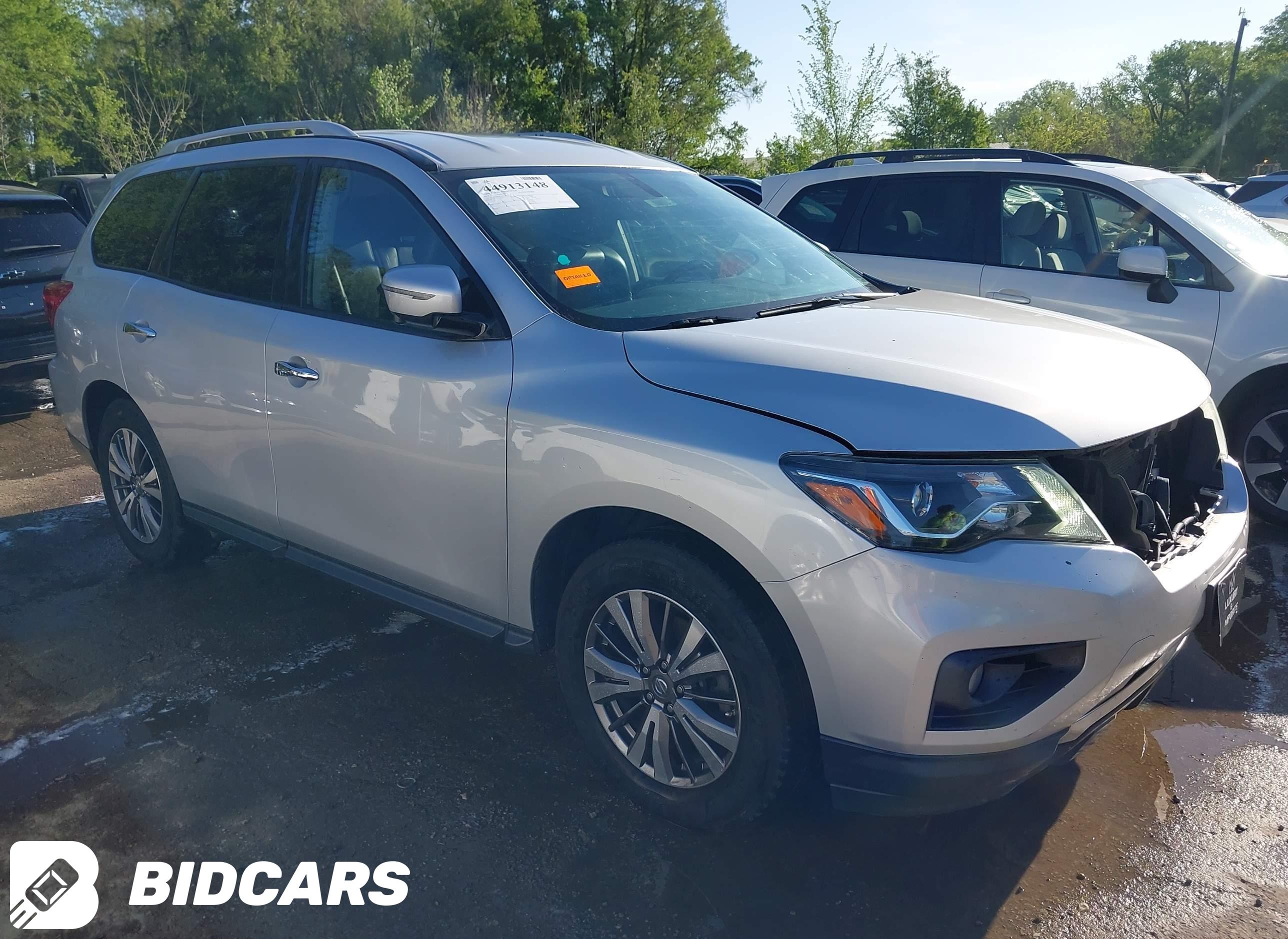 2018 Nissan Pathfinder, SL