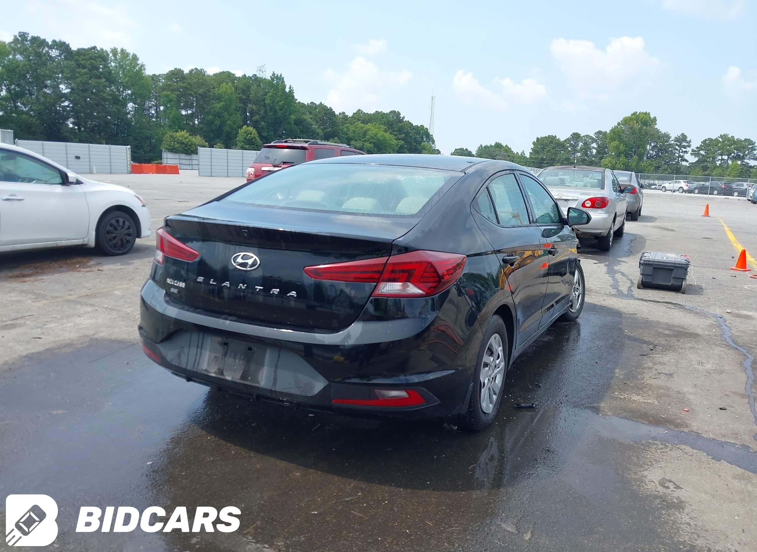 2020 Hyundai Elantra, SE