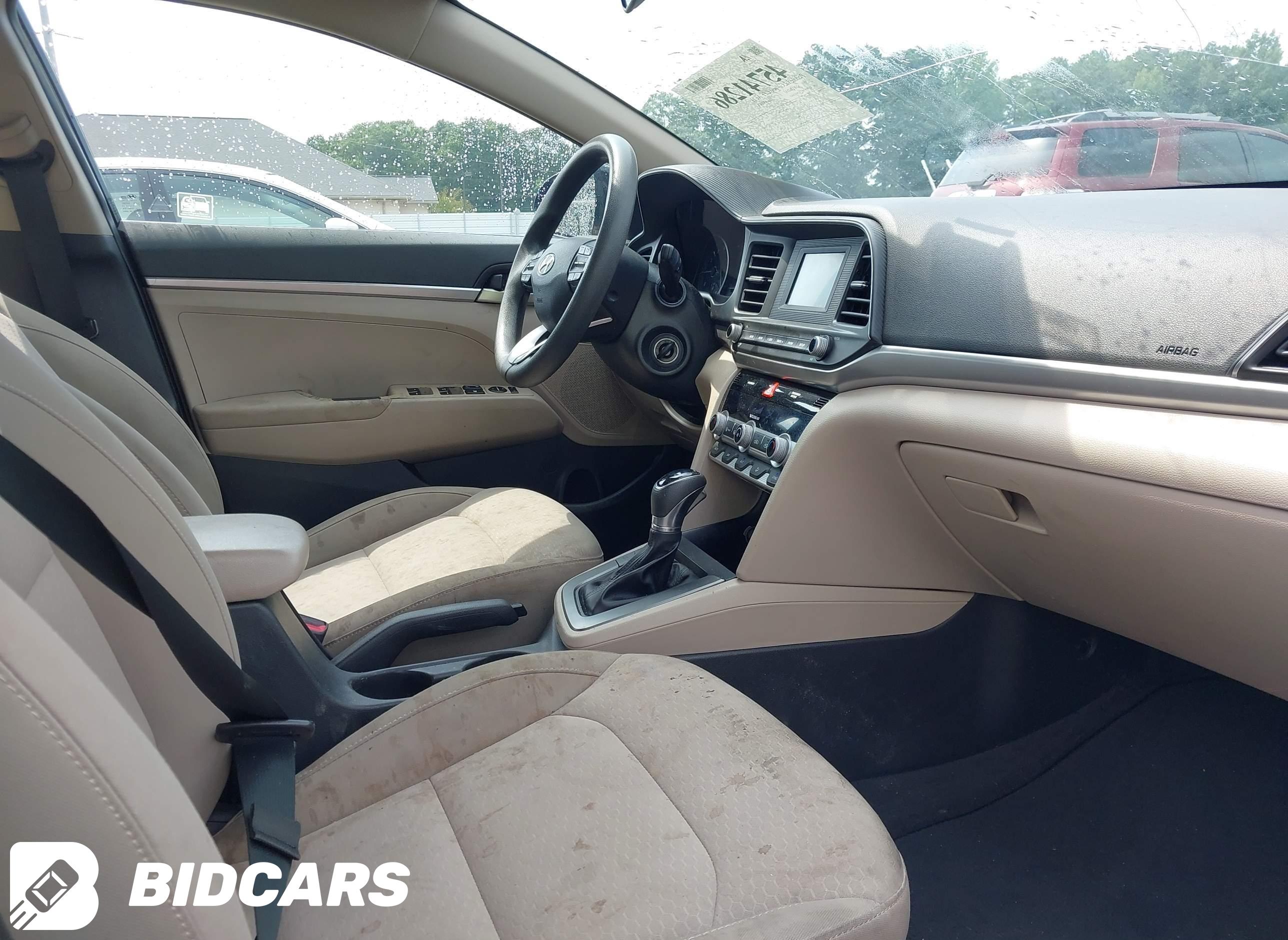 2020 Hyundai Elantra, SE