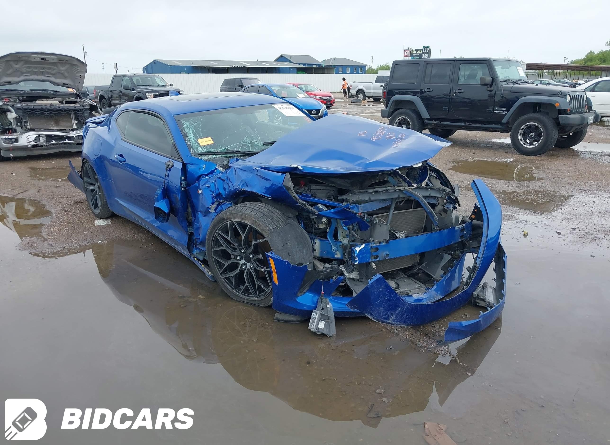 2017 Chevrolet Camaro, 2LT