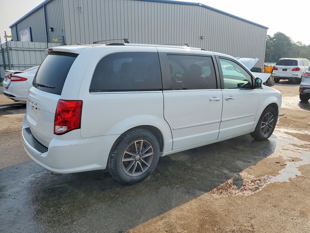 2017 Dodge Grand Caravan, Sxt