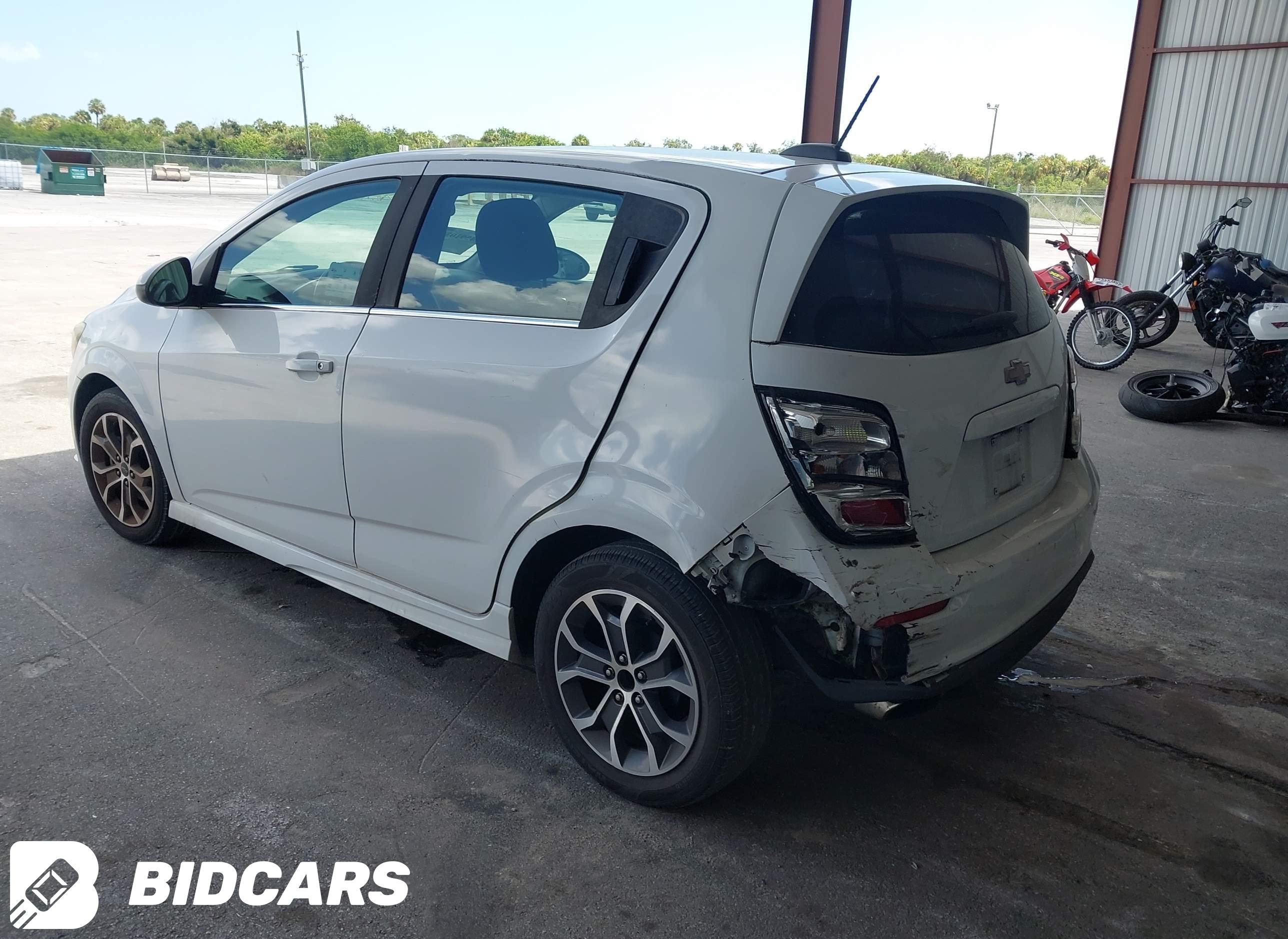 2018 Chevrolet Sonic, Lt Auto