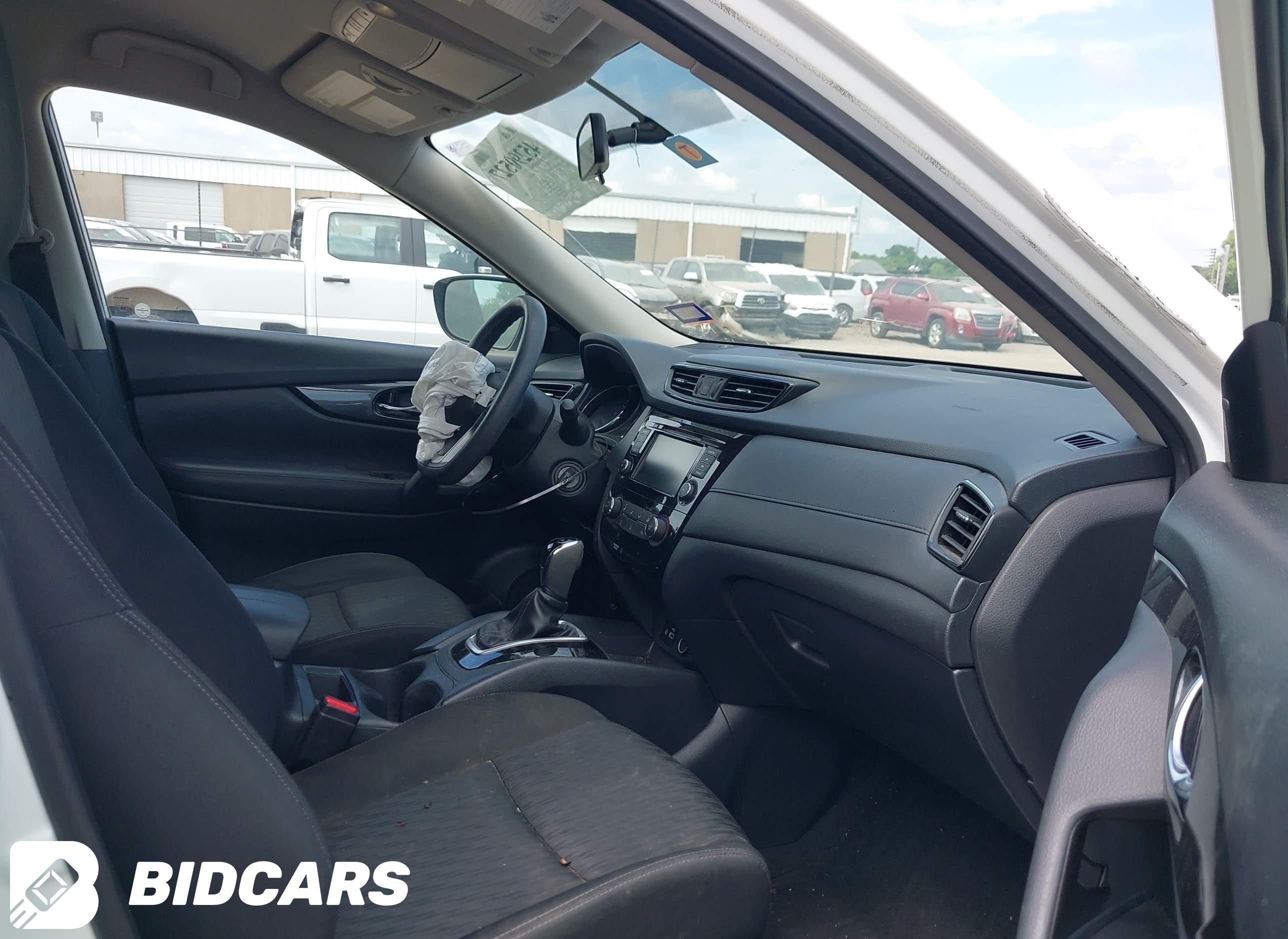 2018 Nissan Rogue, S
