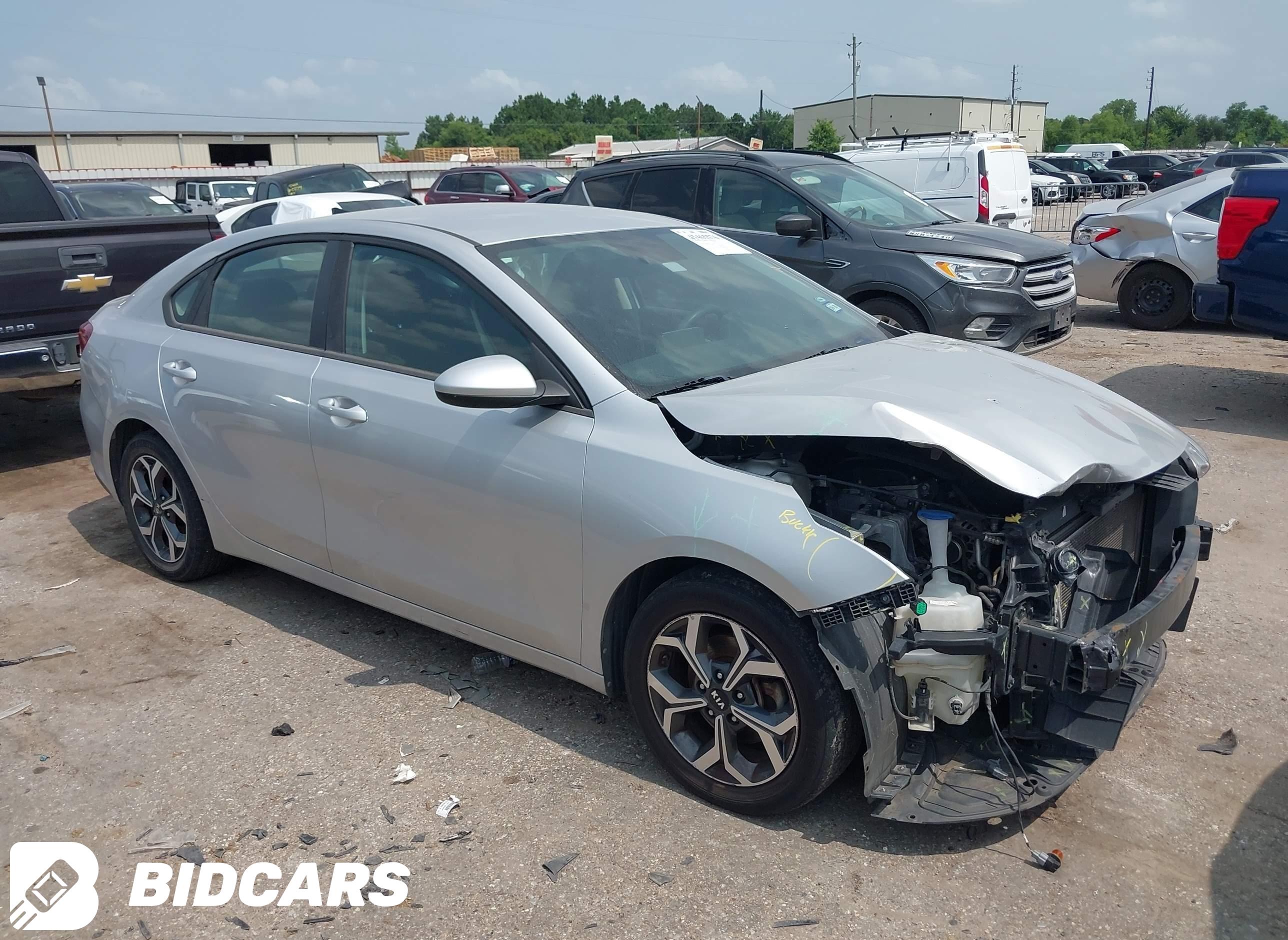 2019 KIA Forte, Lxs