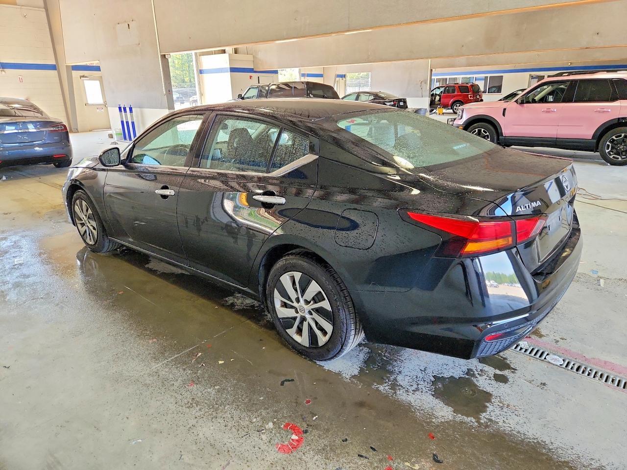 2023 Nissan Altima, S