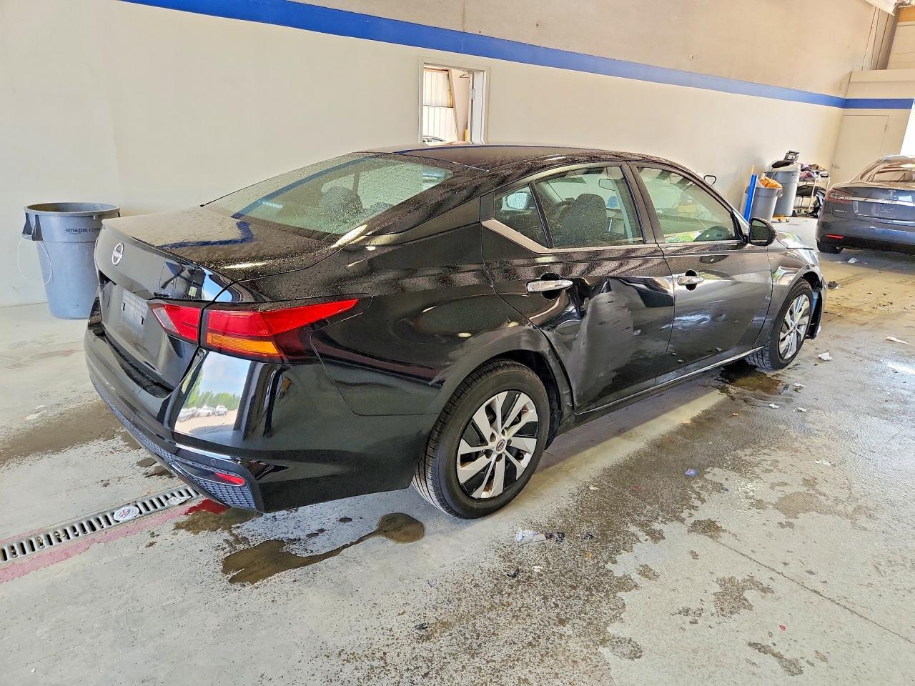 2023 Nissan Altima, S
