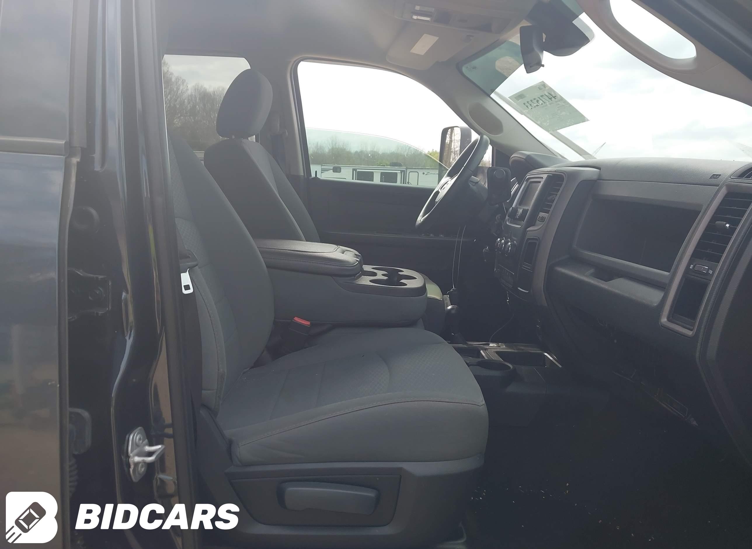 2016 RAM 2500, Tradesman
