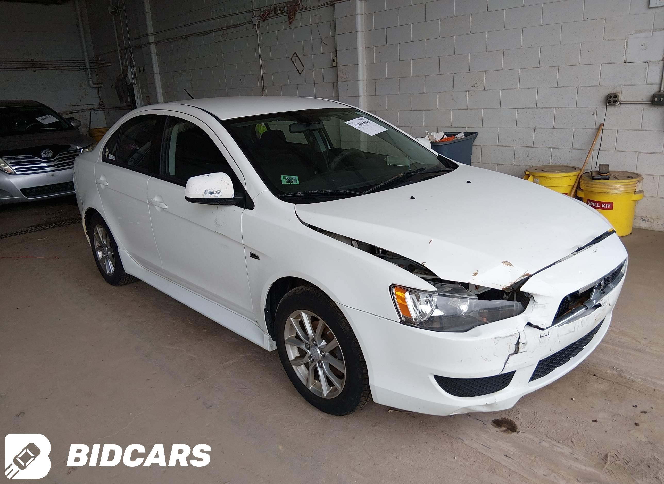 2015 Mitsubishi Lancer, ES