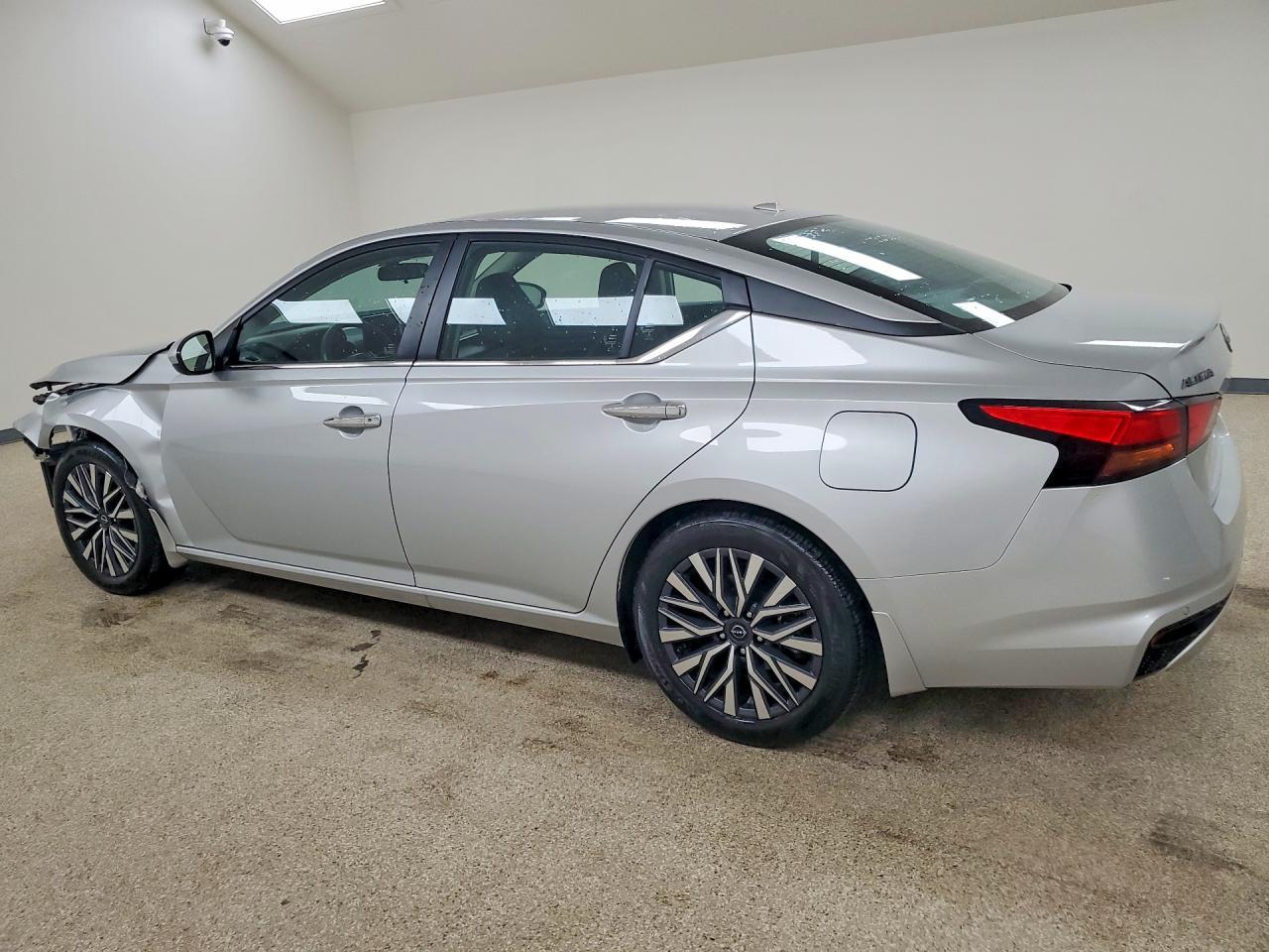 2024 Nissan Altima, SV