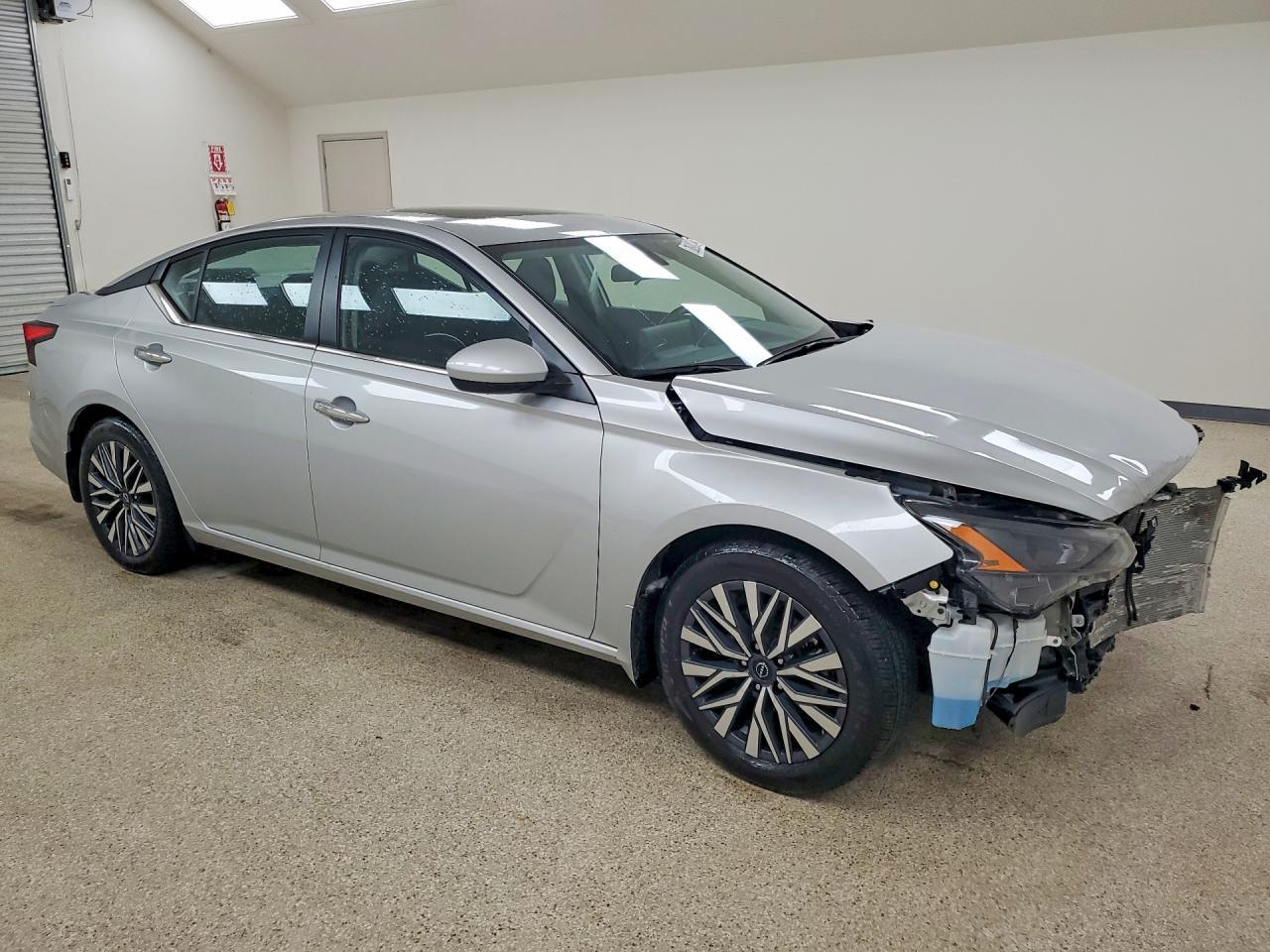 2024 Nissan Altima, SV