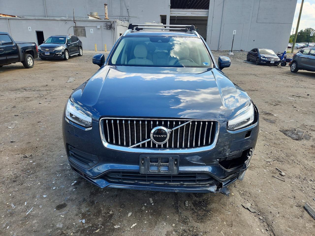 2021 Volvo XC90, T6 Momentum