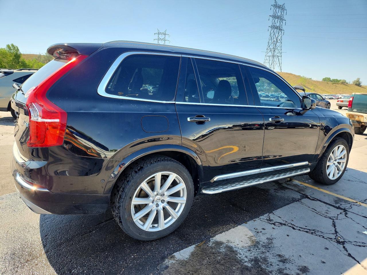 2016 Volvo XC90, T6