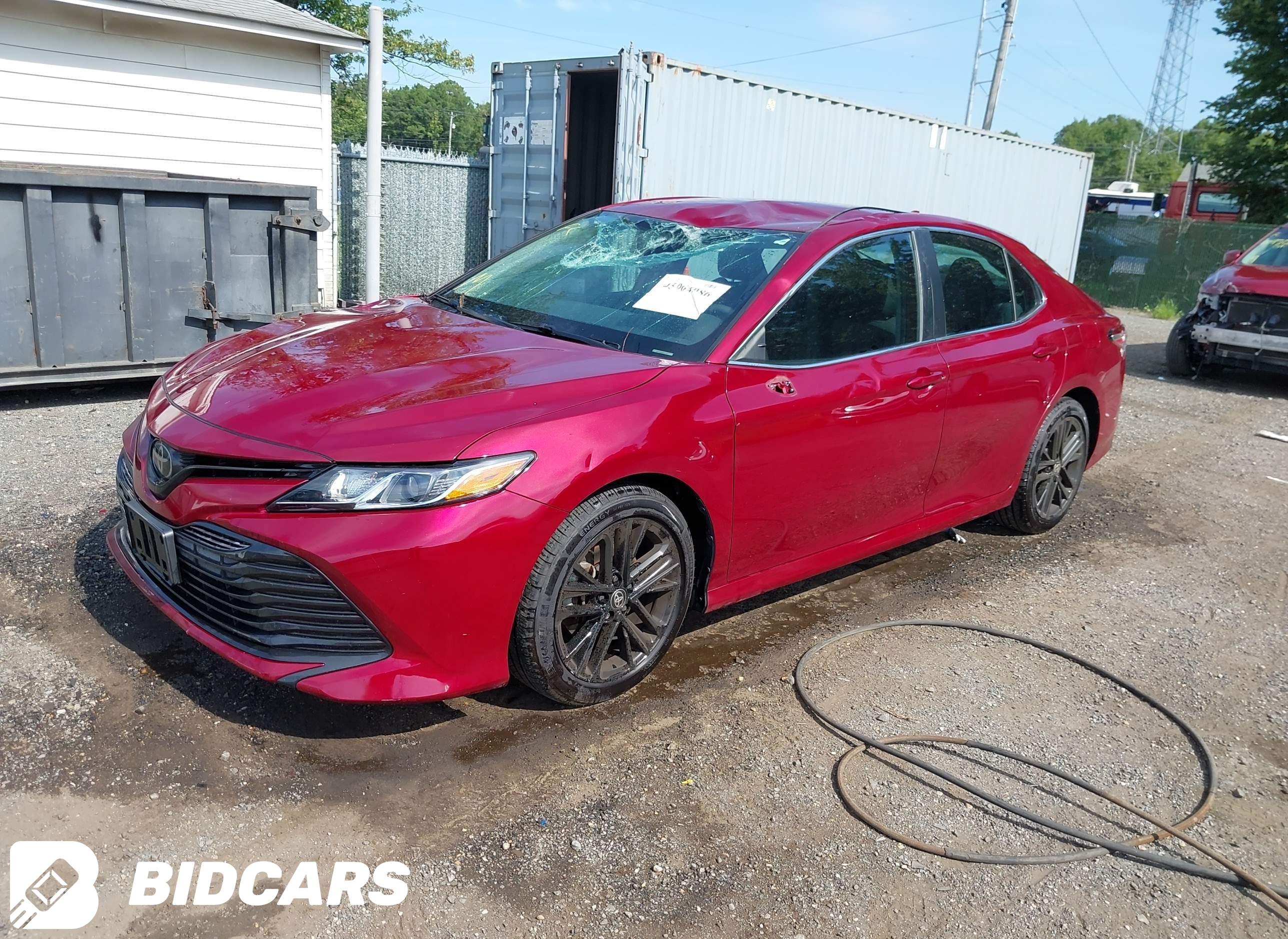 2019 Toyota Camry, LE