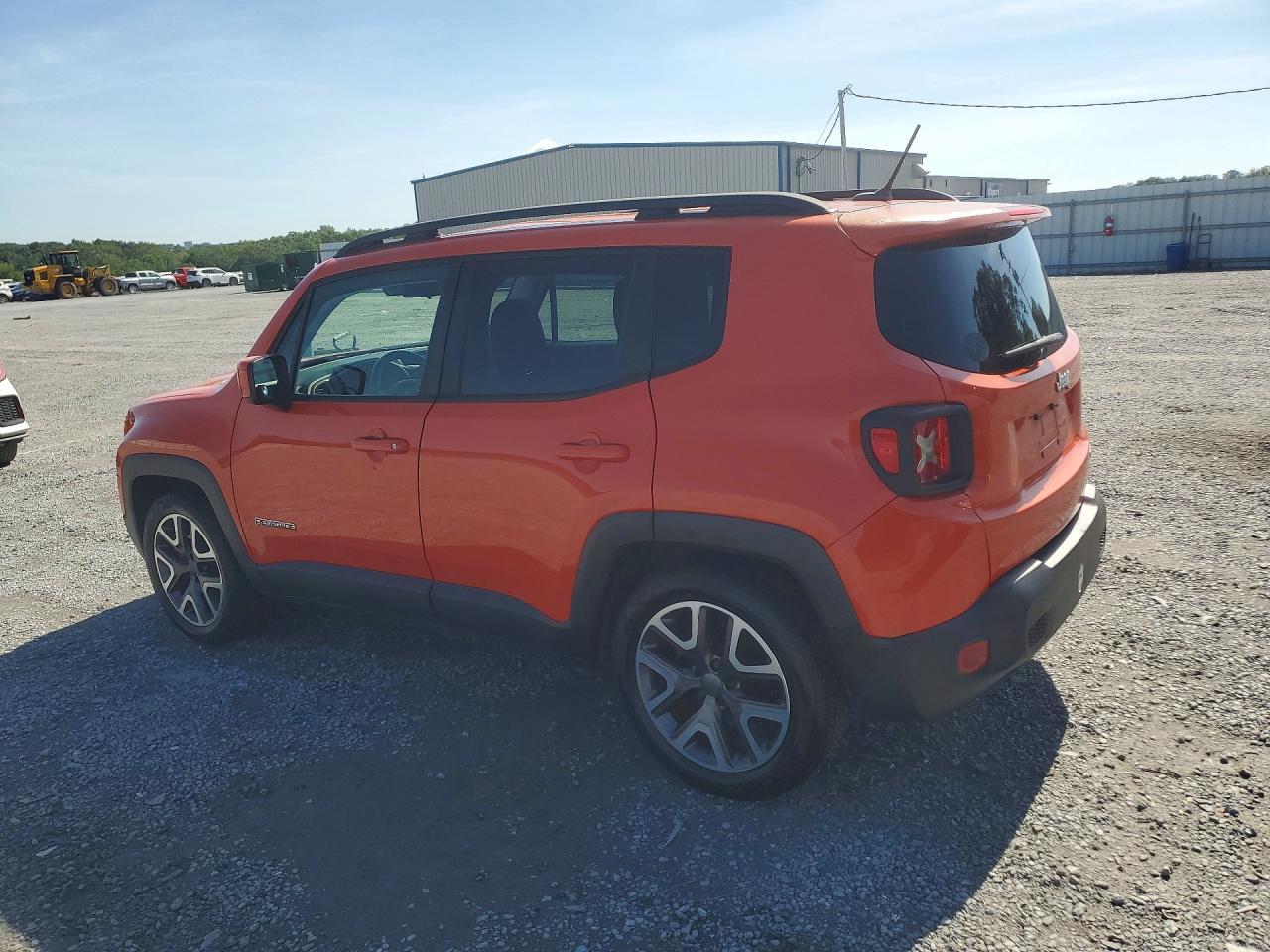 2015 Jeep Renegade, Latitude