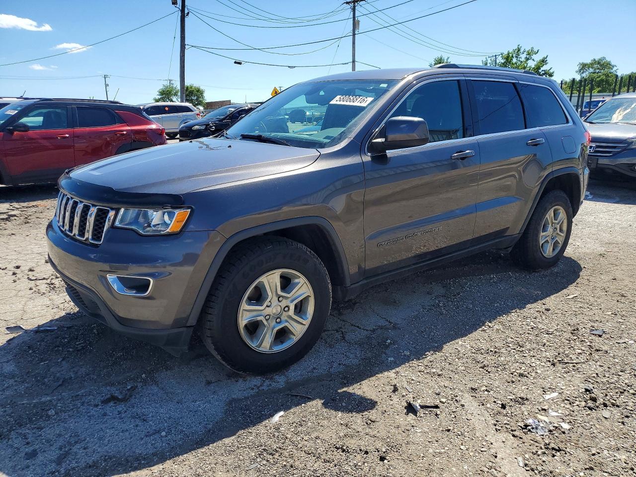 2017 Jeep Grand Cherokee, Laredo