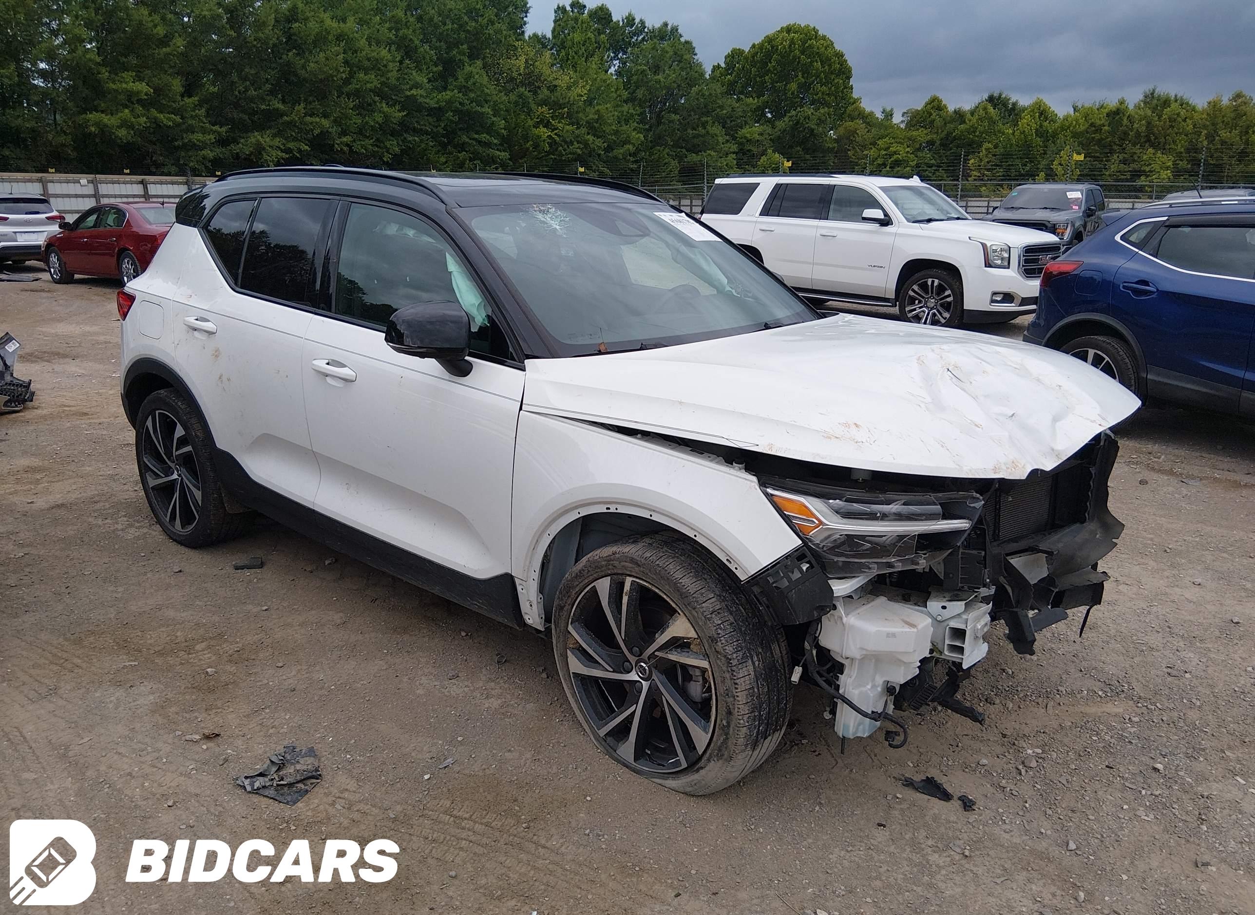 2021 Volvo XC40, T5 R-Design