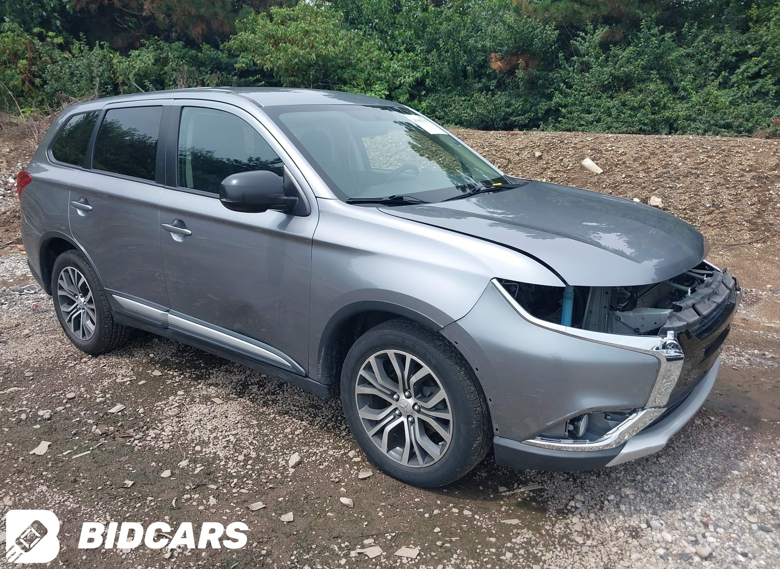 2016 Mitsubishi Outlander, ES