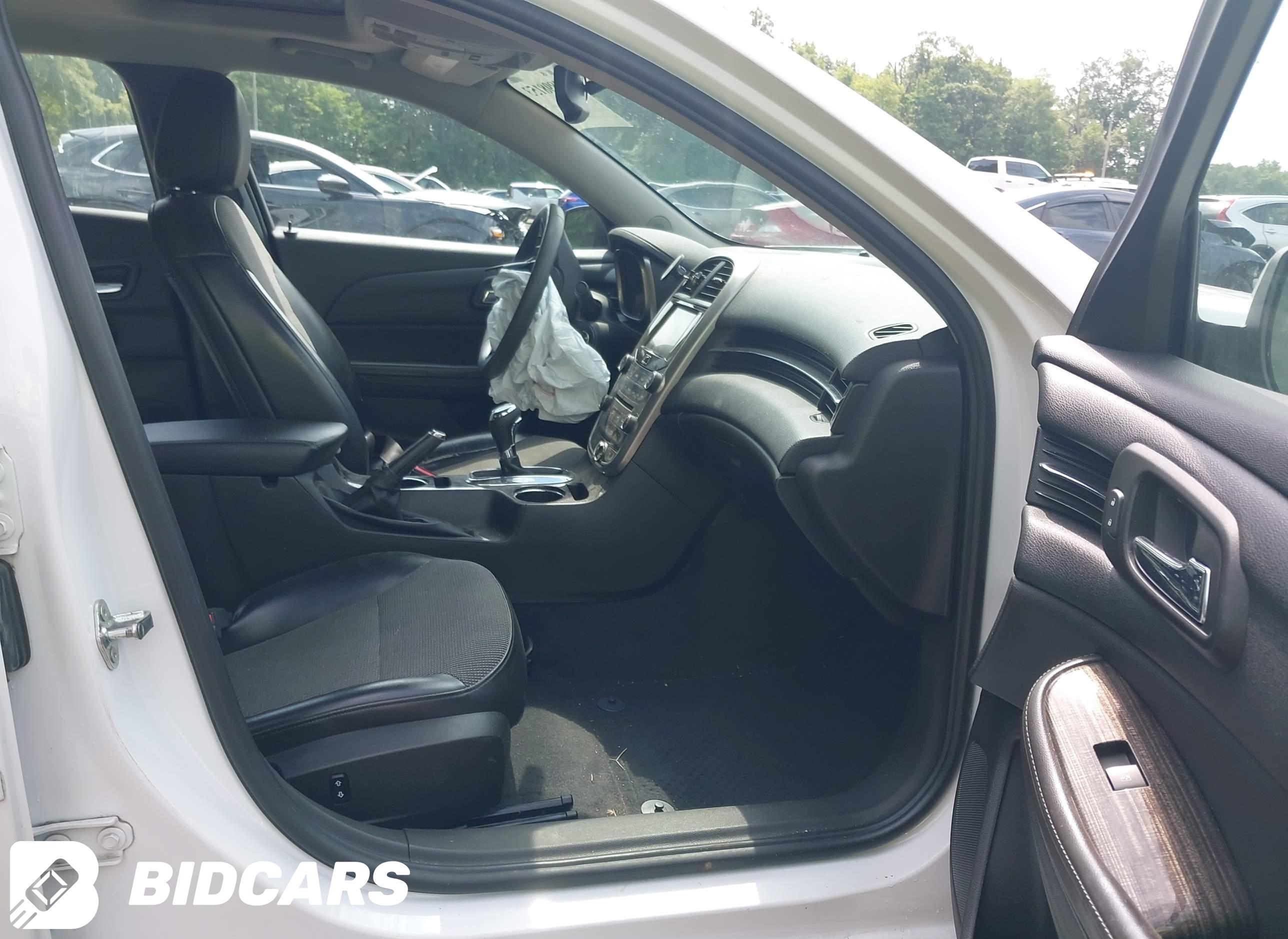 2015 Chevrolet Malibu, 1LT