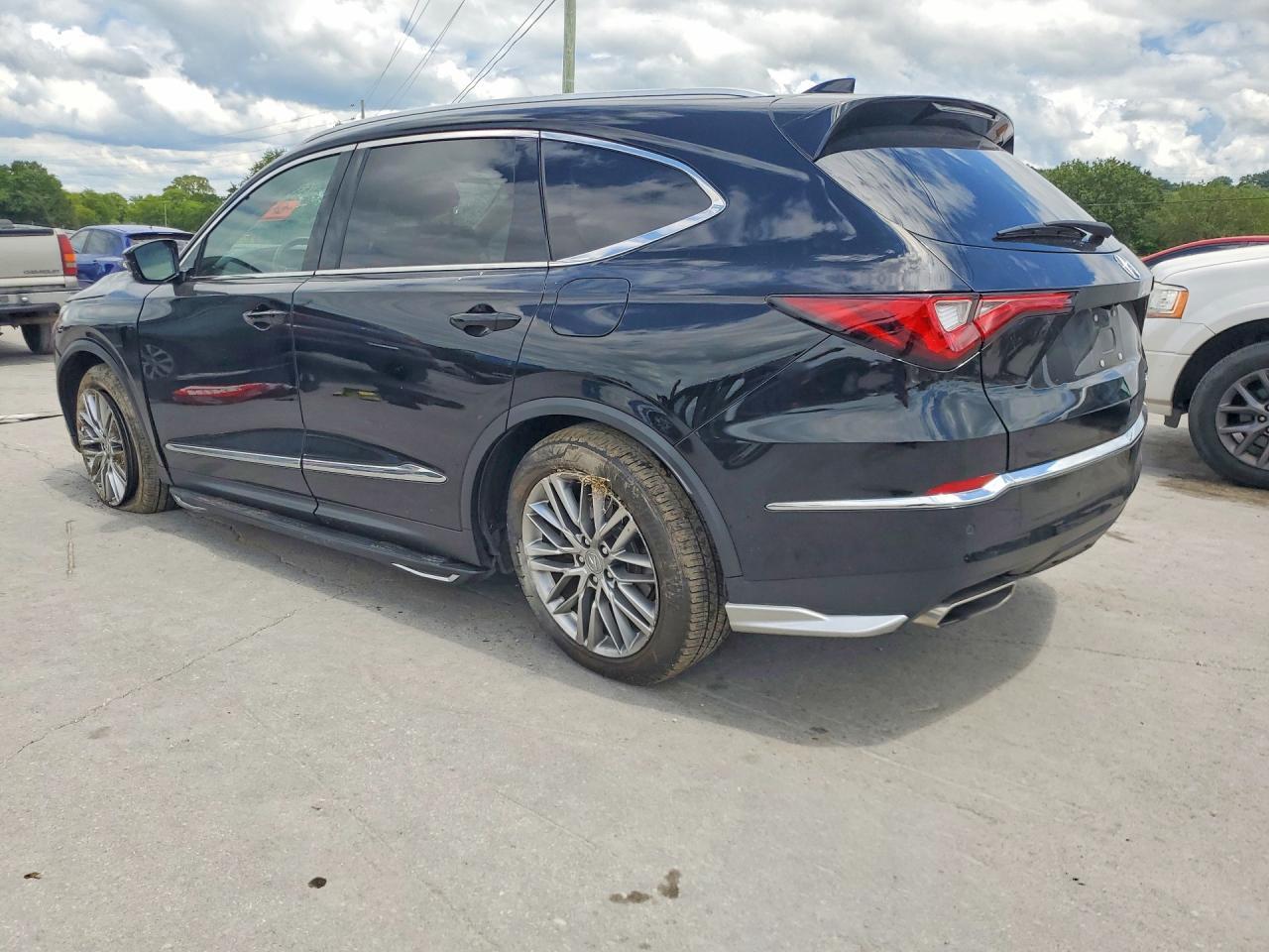 2023 Acura MDX, Advance