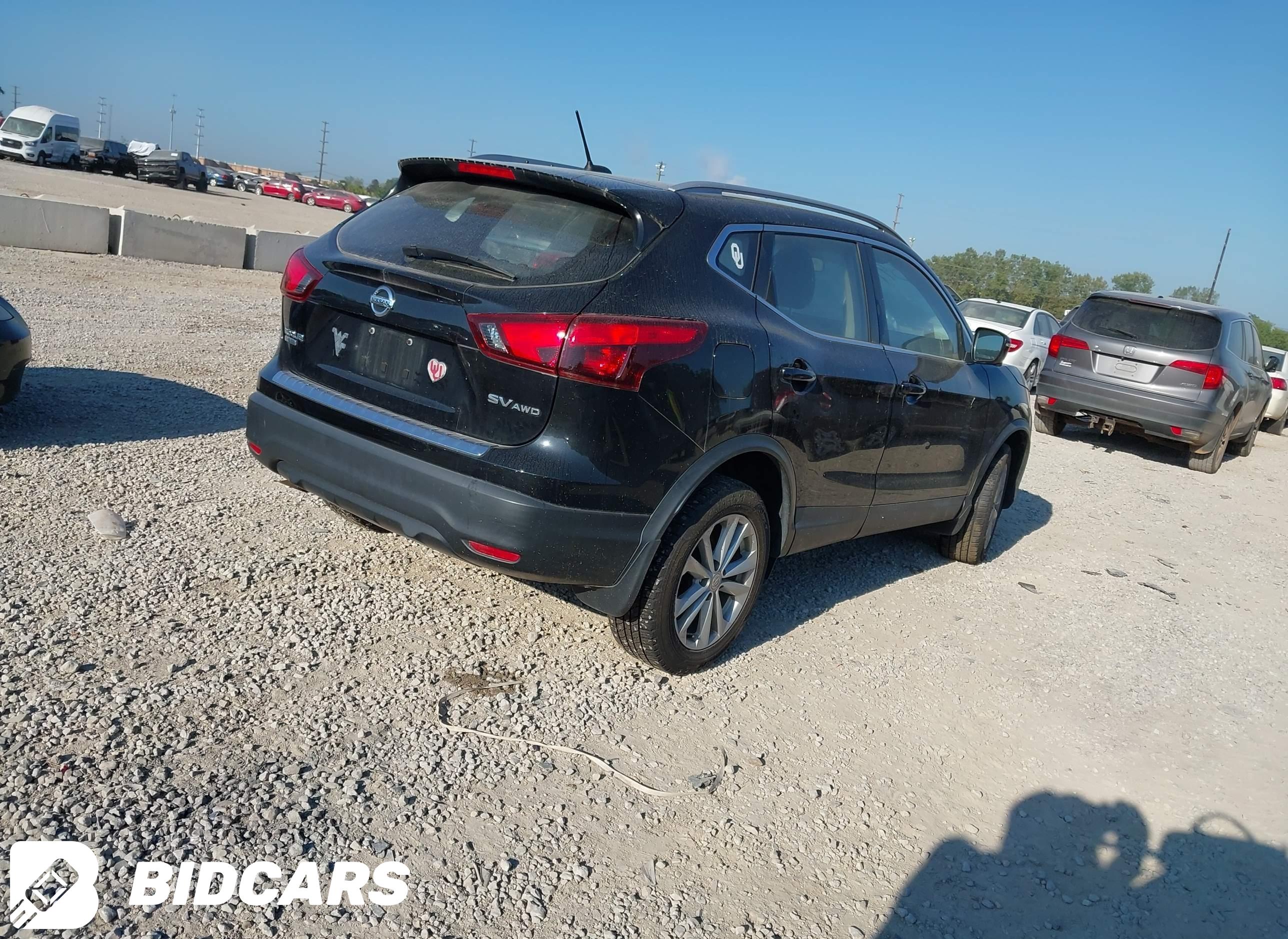 2017 Nissan Rogue, Sport SV