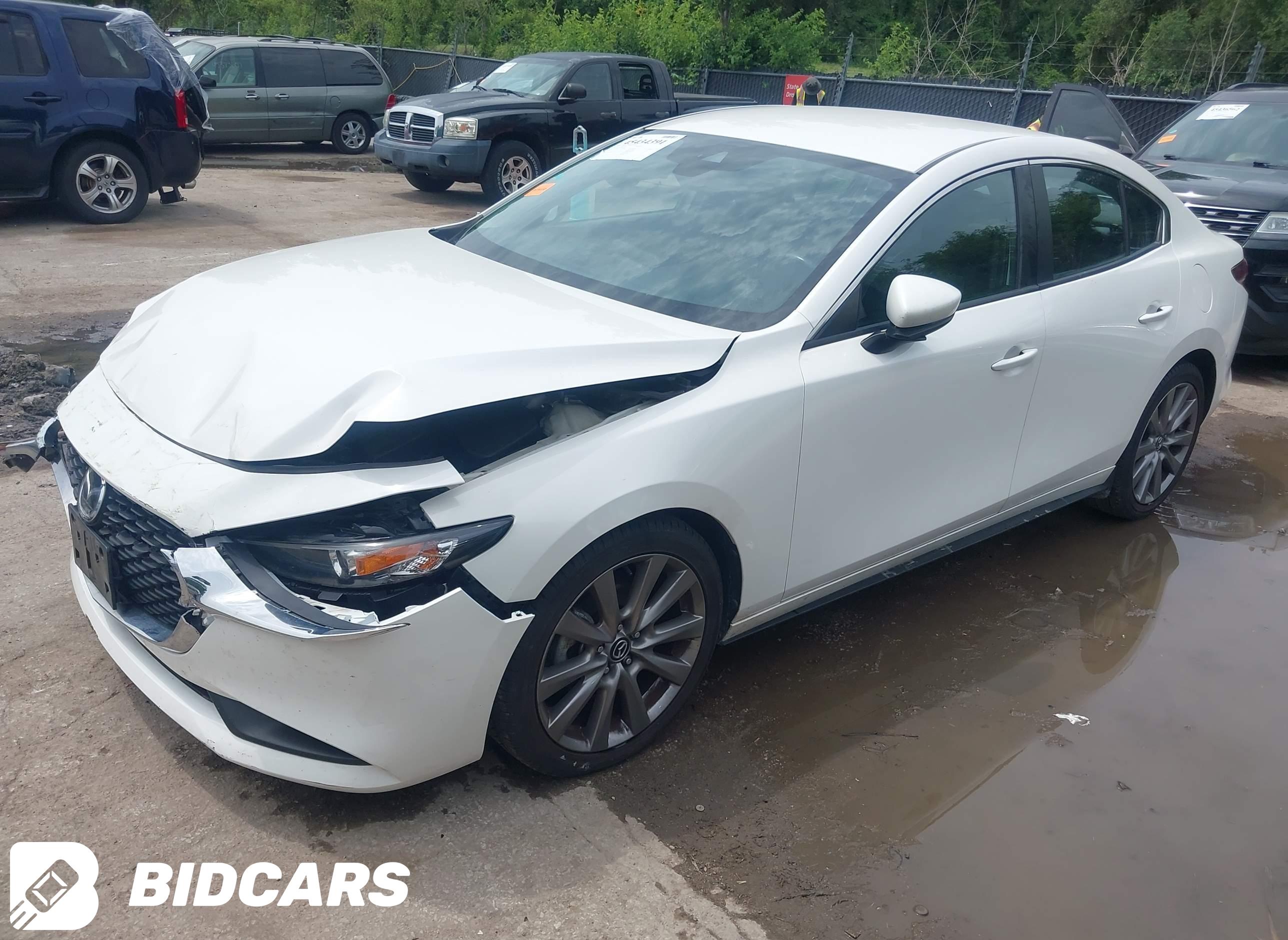 2021 Mazda 3, Select