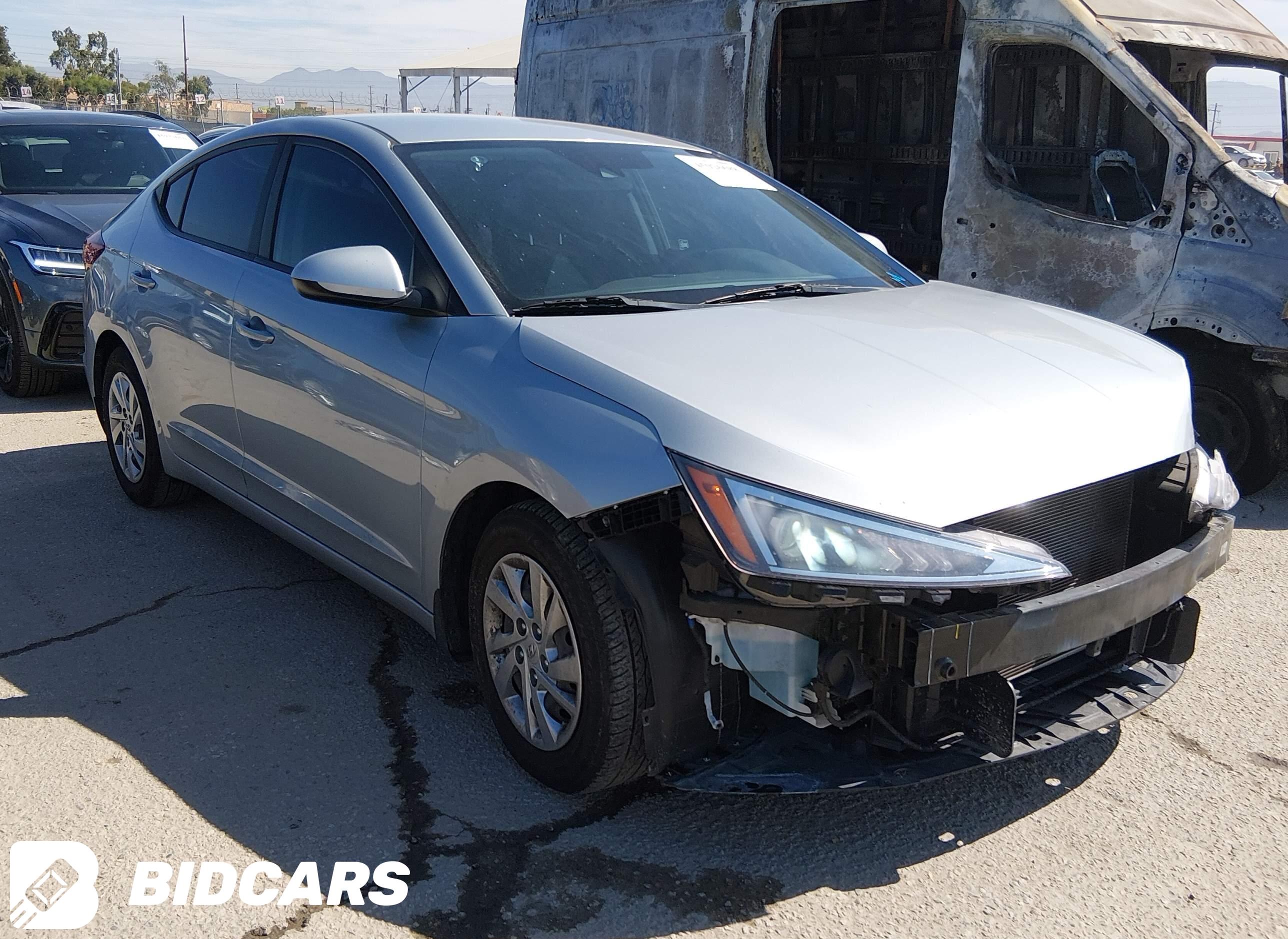 2020 Hyundai Elantra, SE