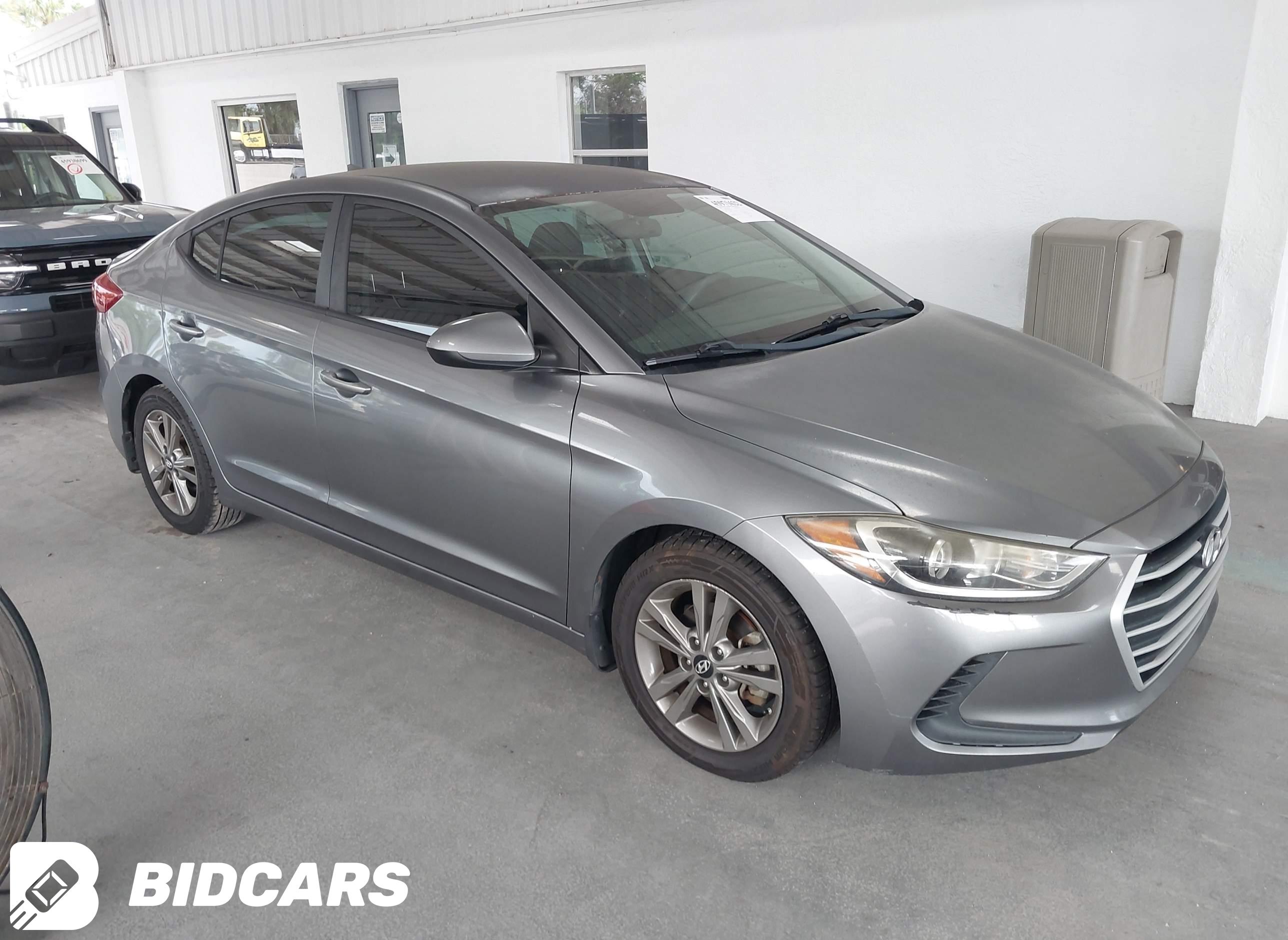 2018 Hyundai Elantra, Sel