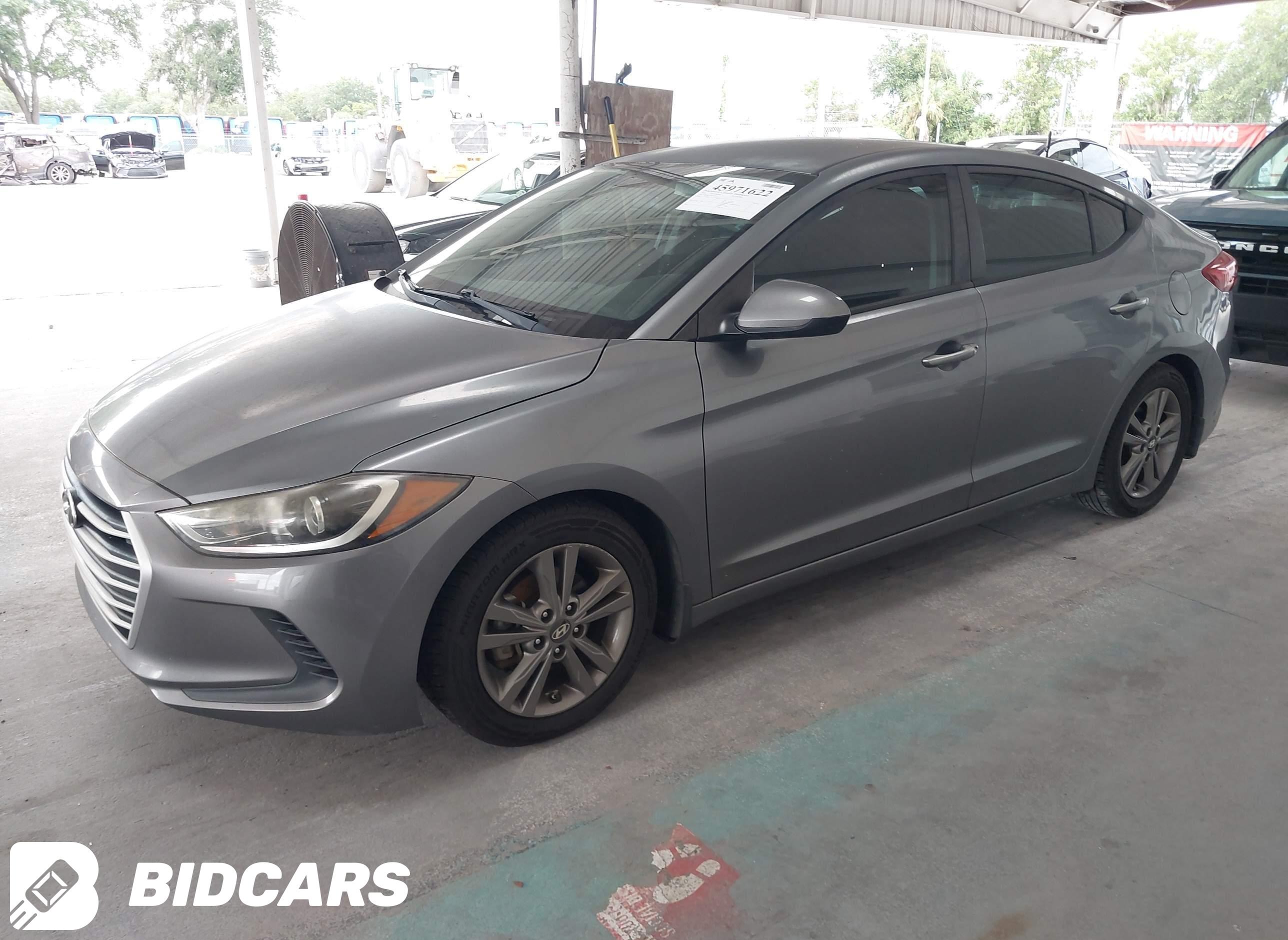 2018 Hyundai Elantra, Sel