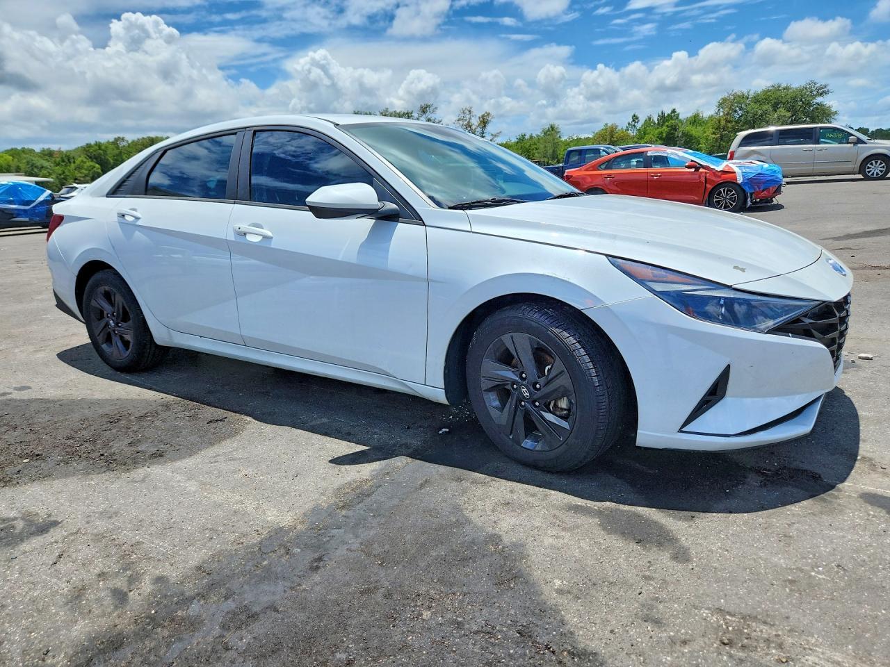 2021 Hyundai Elantra, Sel