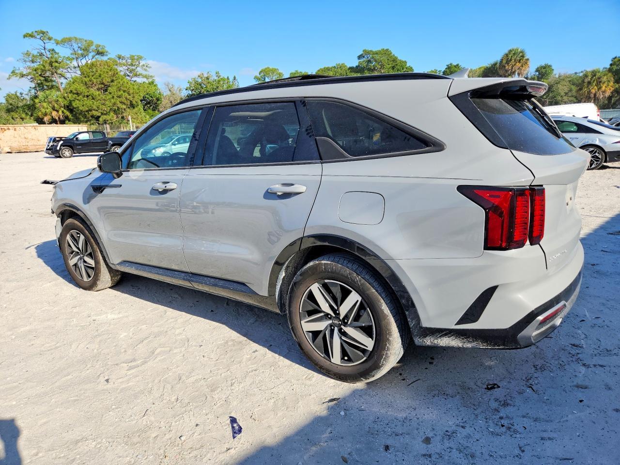 2023 KIA Sorento, EX