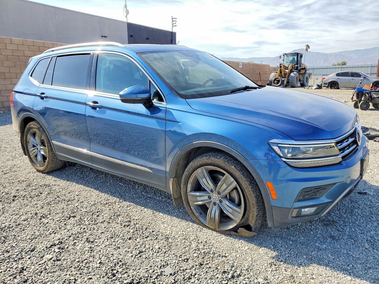 2018 Volkswagen Tiguan, Sel P...