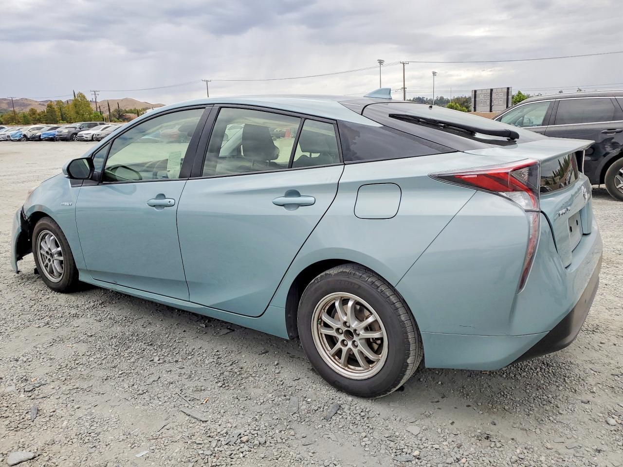 2017 Toyota Prius, Two