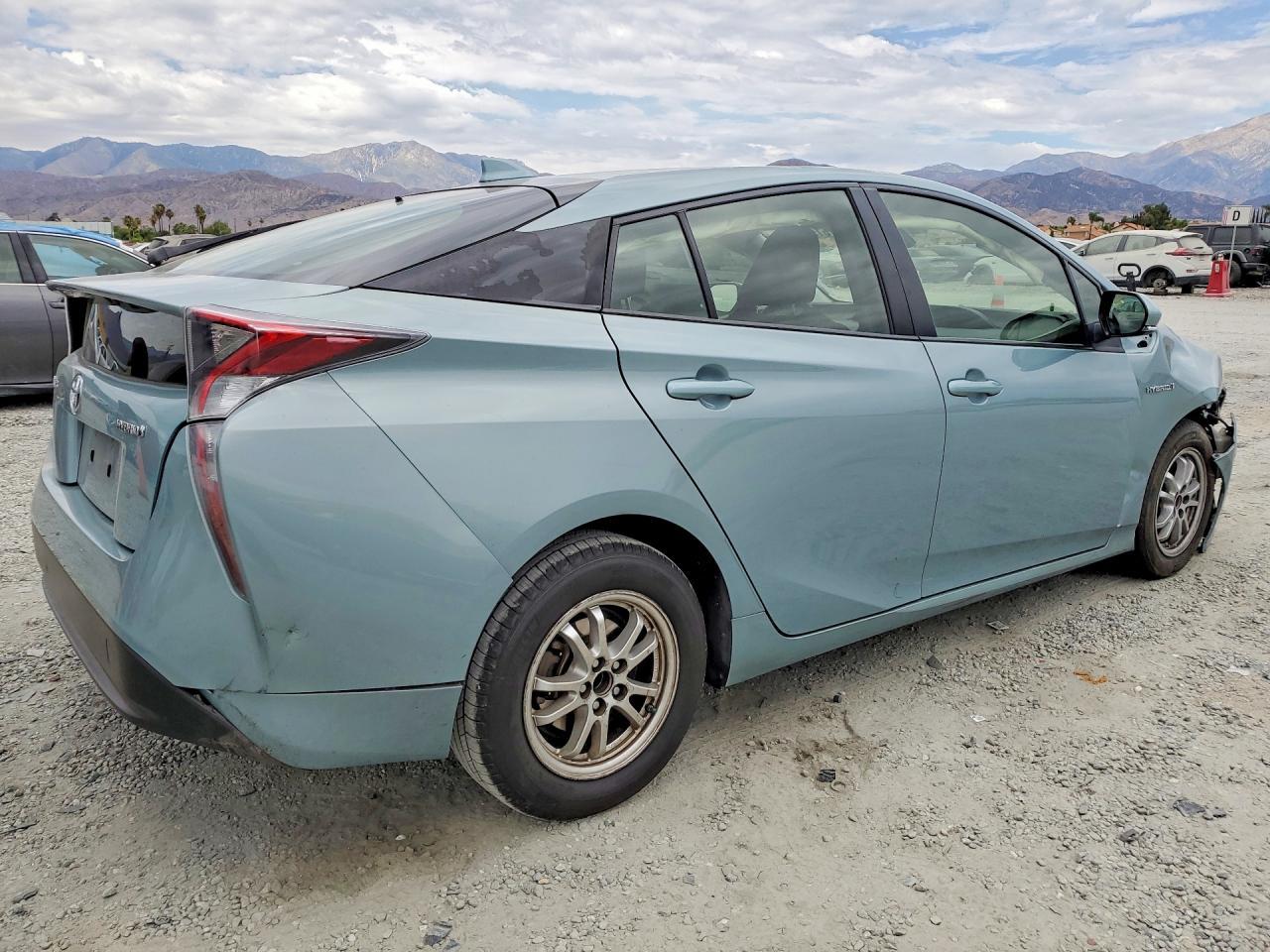 2017 Toyota Prius, Two