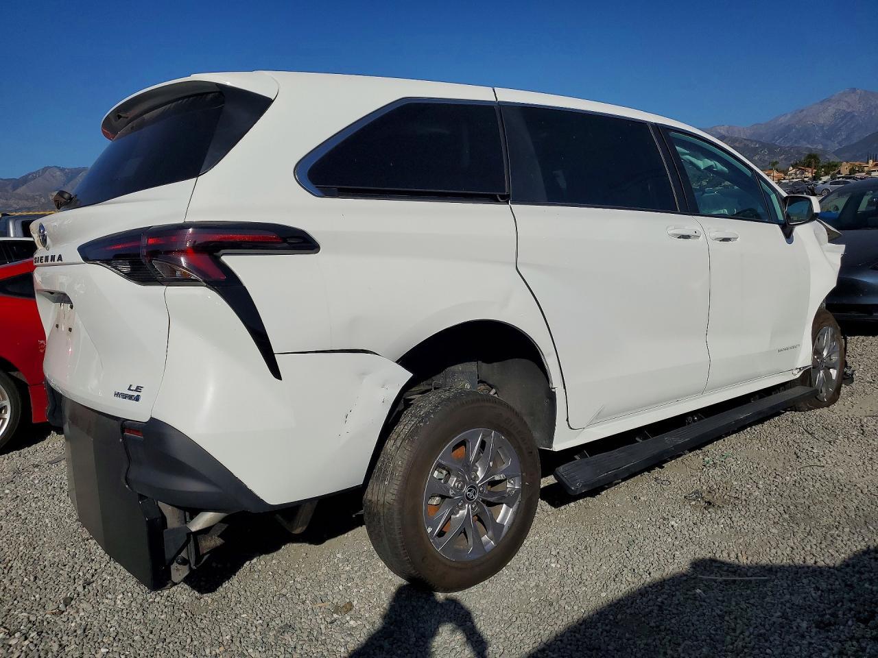 2024 Toyota Sienna, Le 8-Pass...