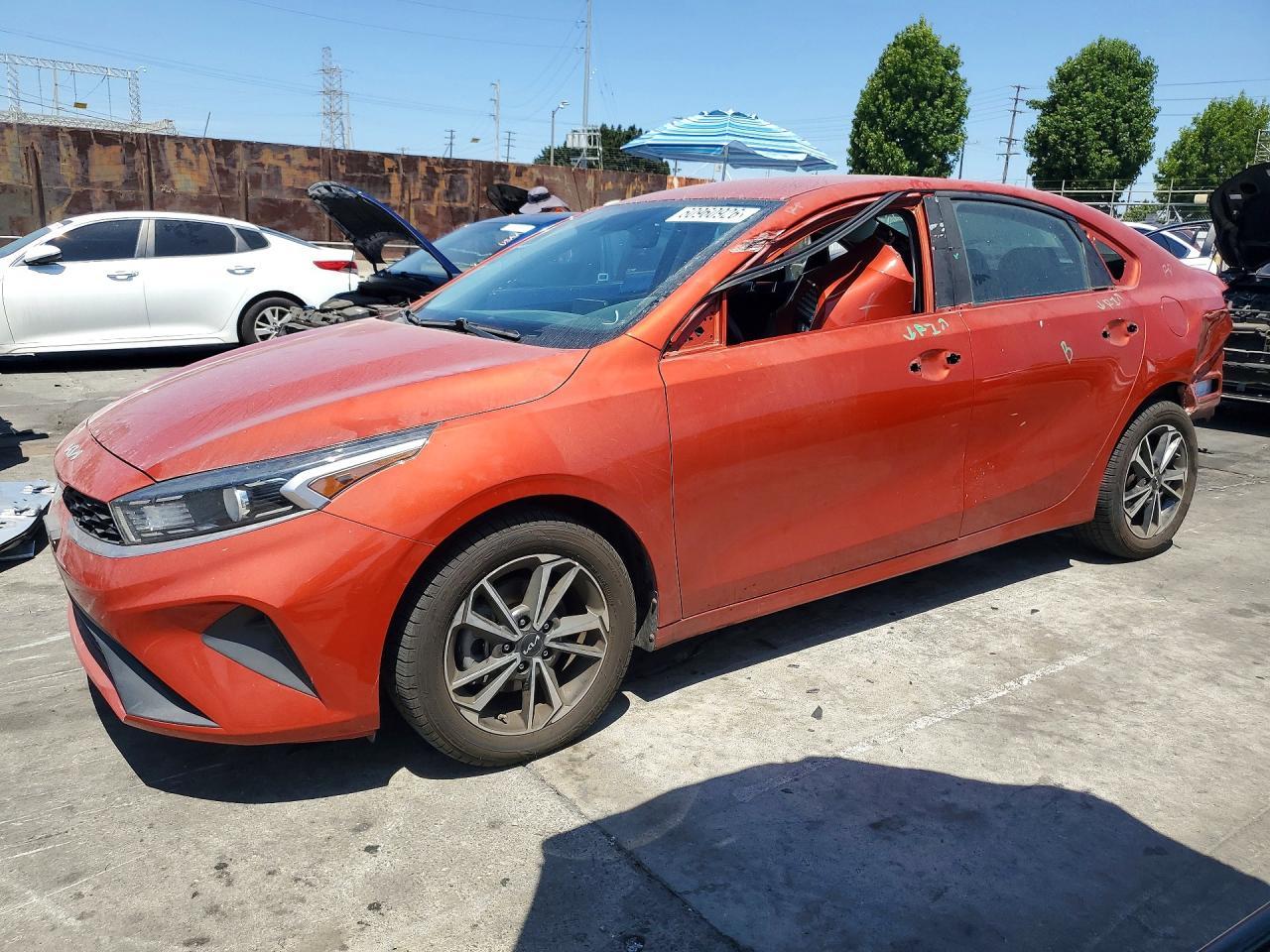 2022 KIA Forte, Lxs