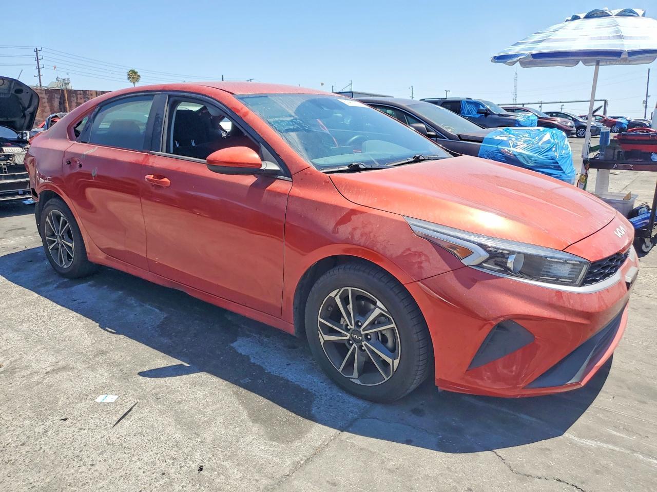 2022 KIA Forte, Lxs