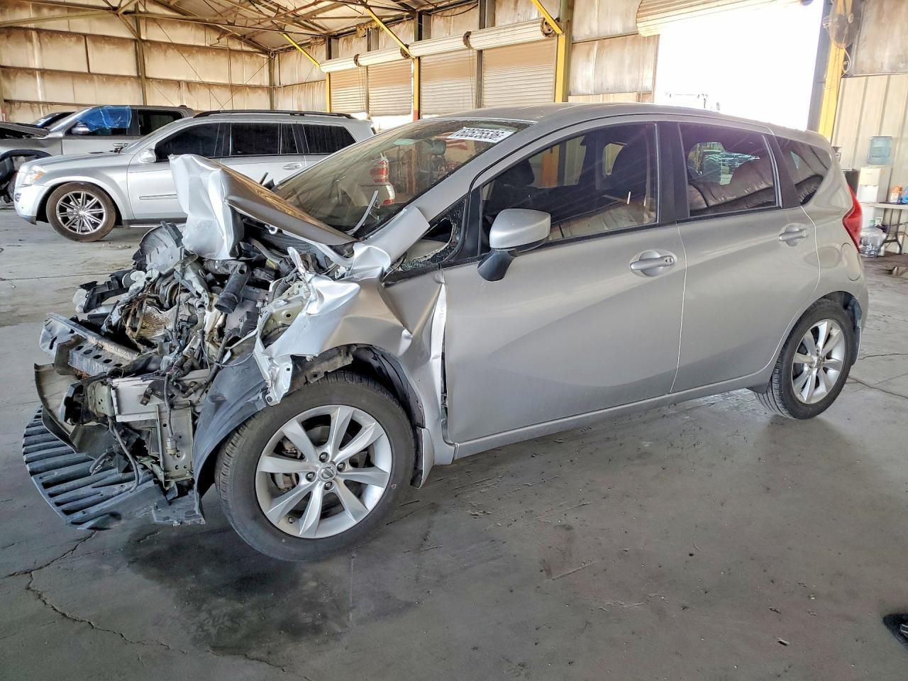 2015 Nissan Versa, SL