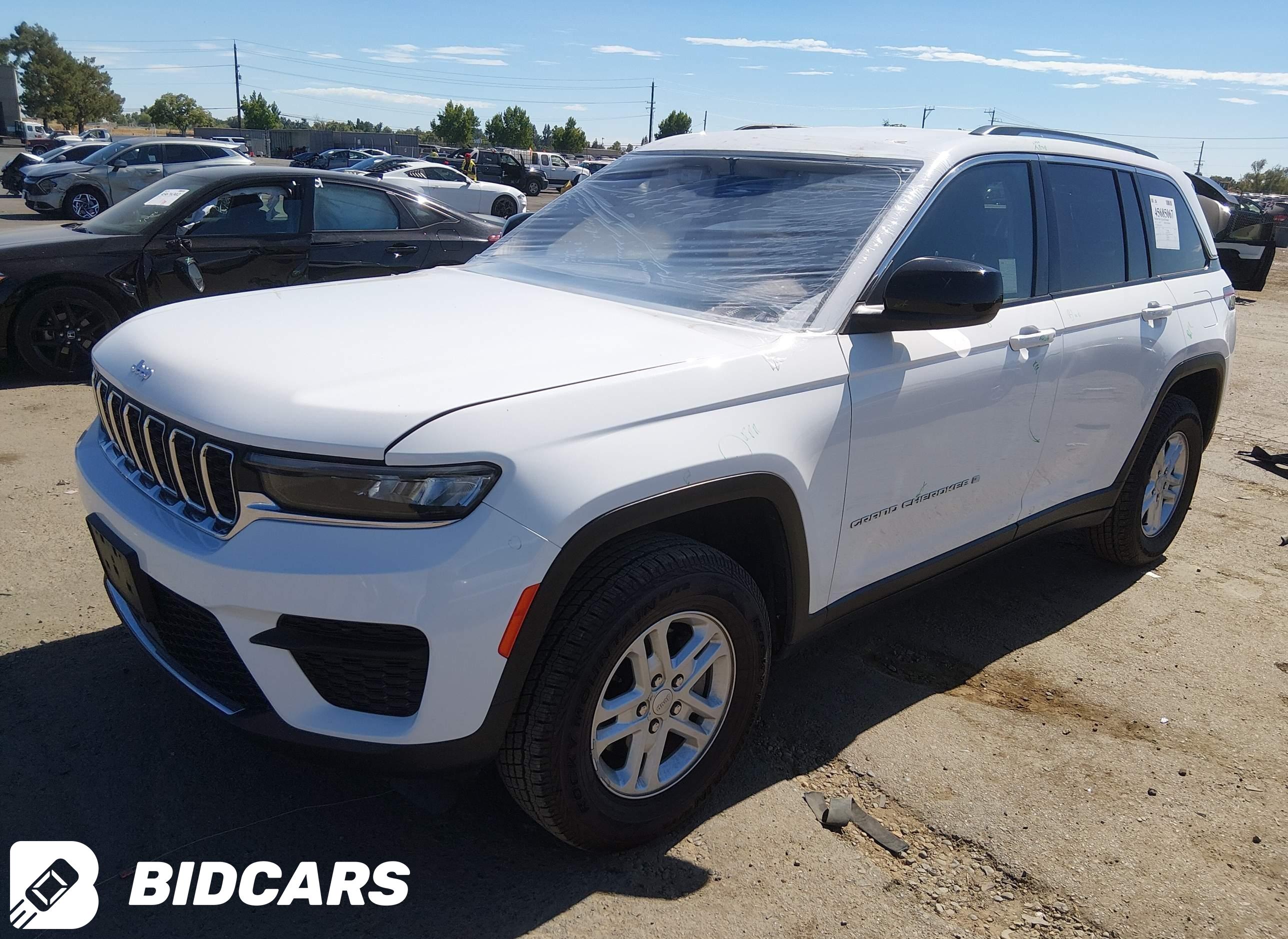 2023 Jeep Grand Cherokee, Lar...