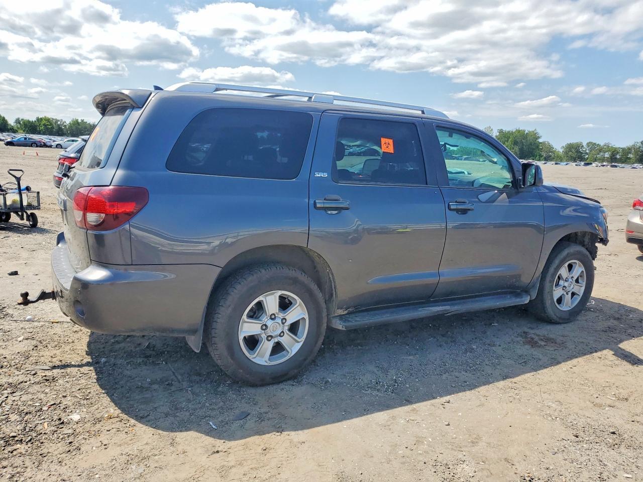 2019 Toyota Sequoia, SR5