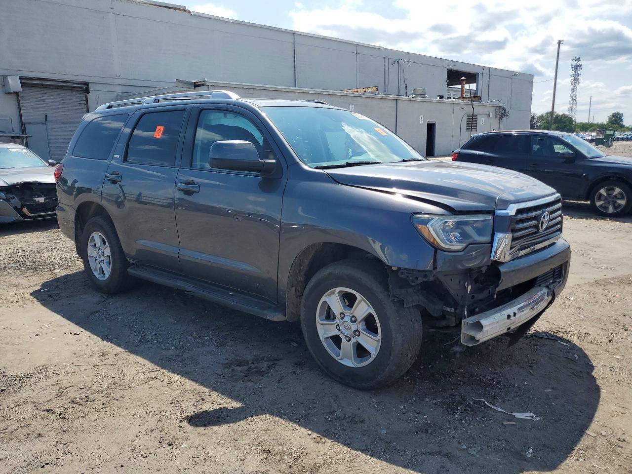 2019 Toyota Sequoia, SR5