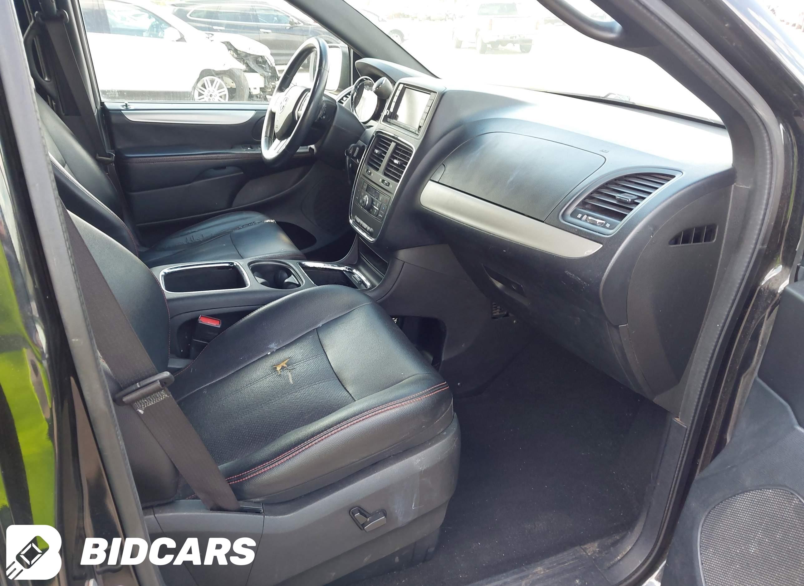 2017 Dodge Grand Caravan, GT