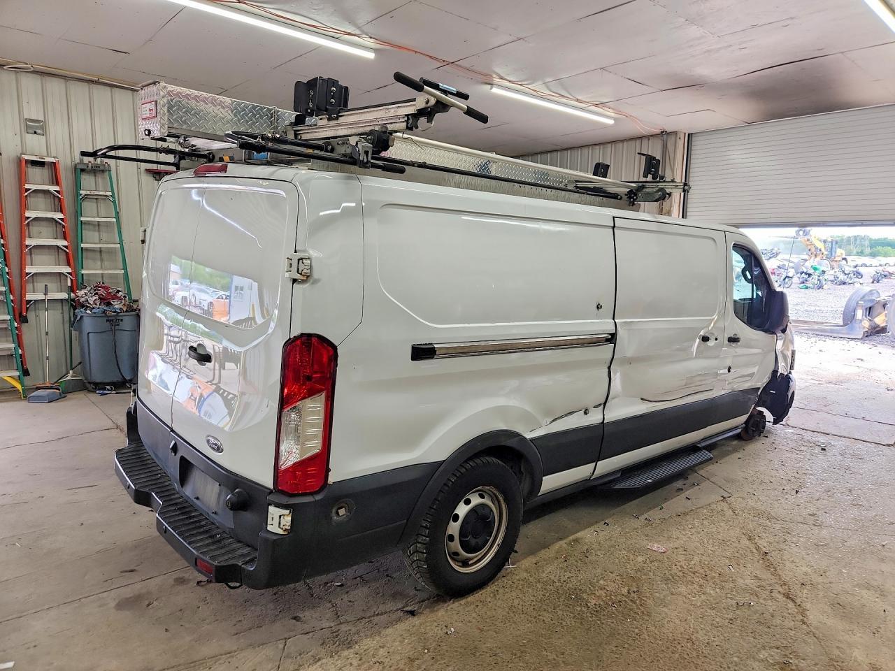 2019 Ford Transit, T-250