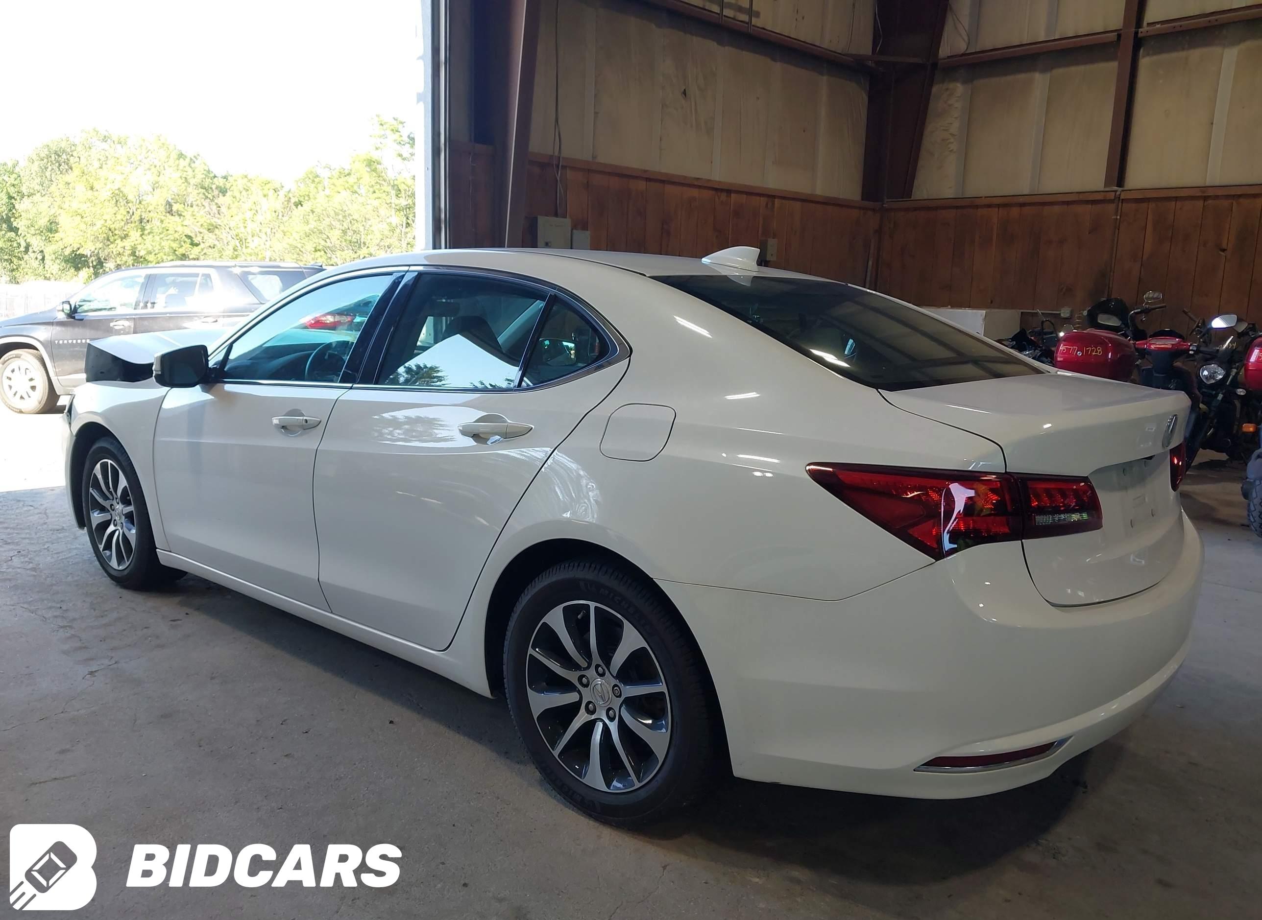 2015 Acura TLX, Tech