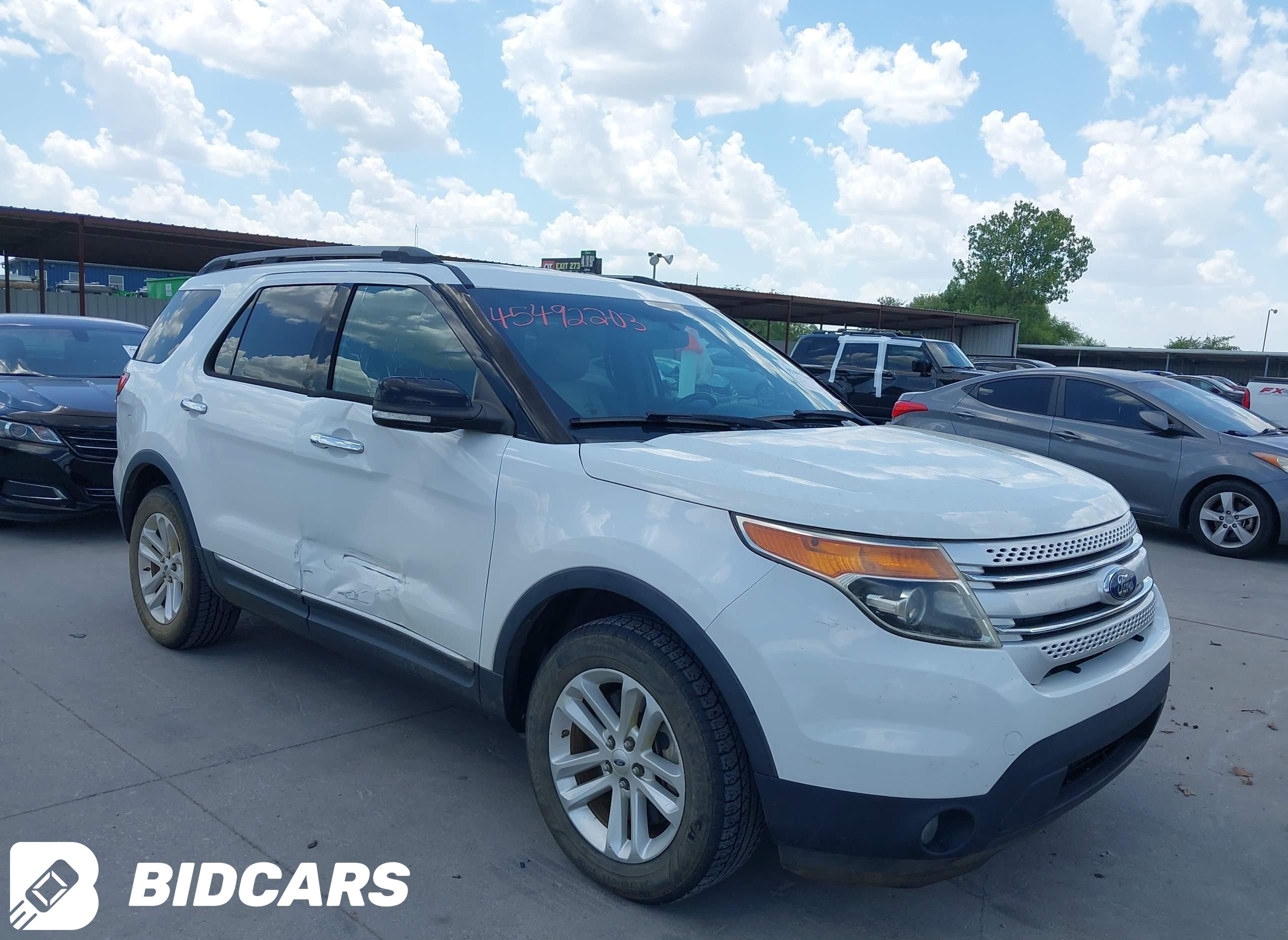 2015 Ford Explorer, Xlt