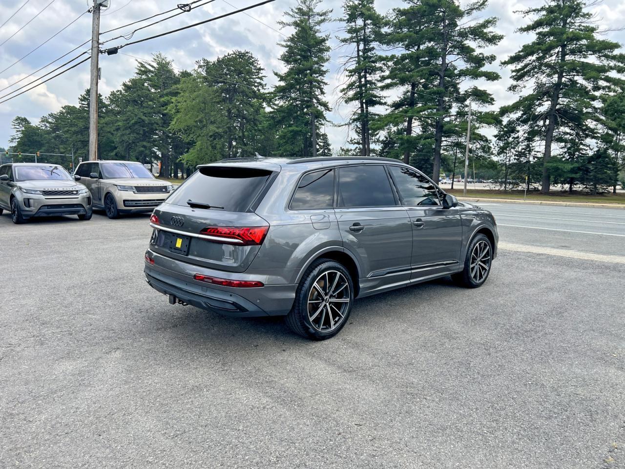 2021 Audi Q7, Premium Plus