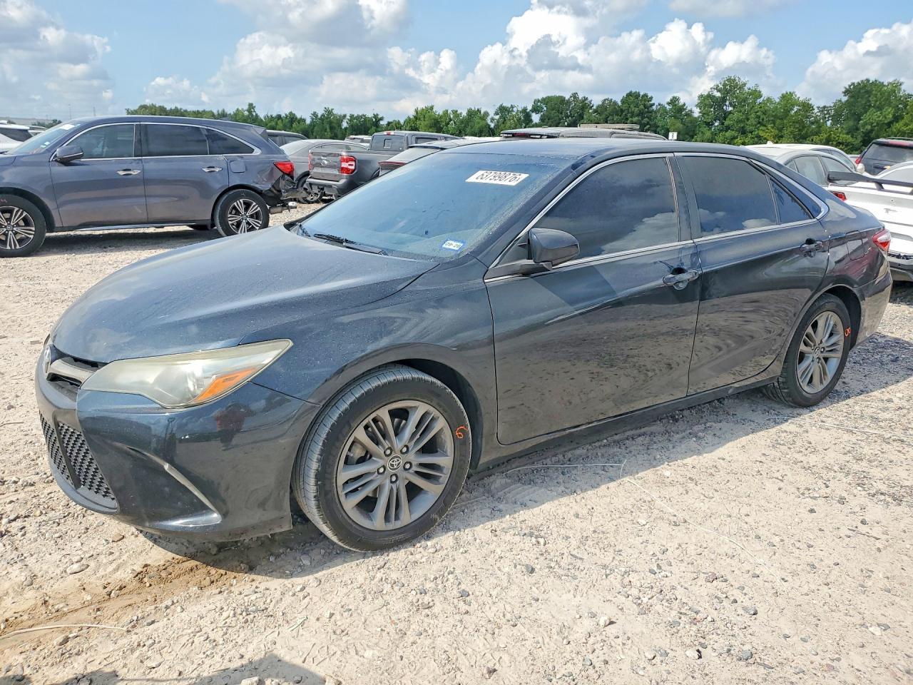 2016 Toyota Camry, SE